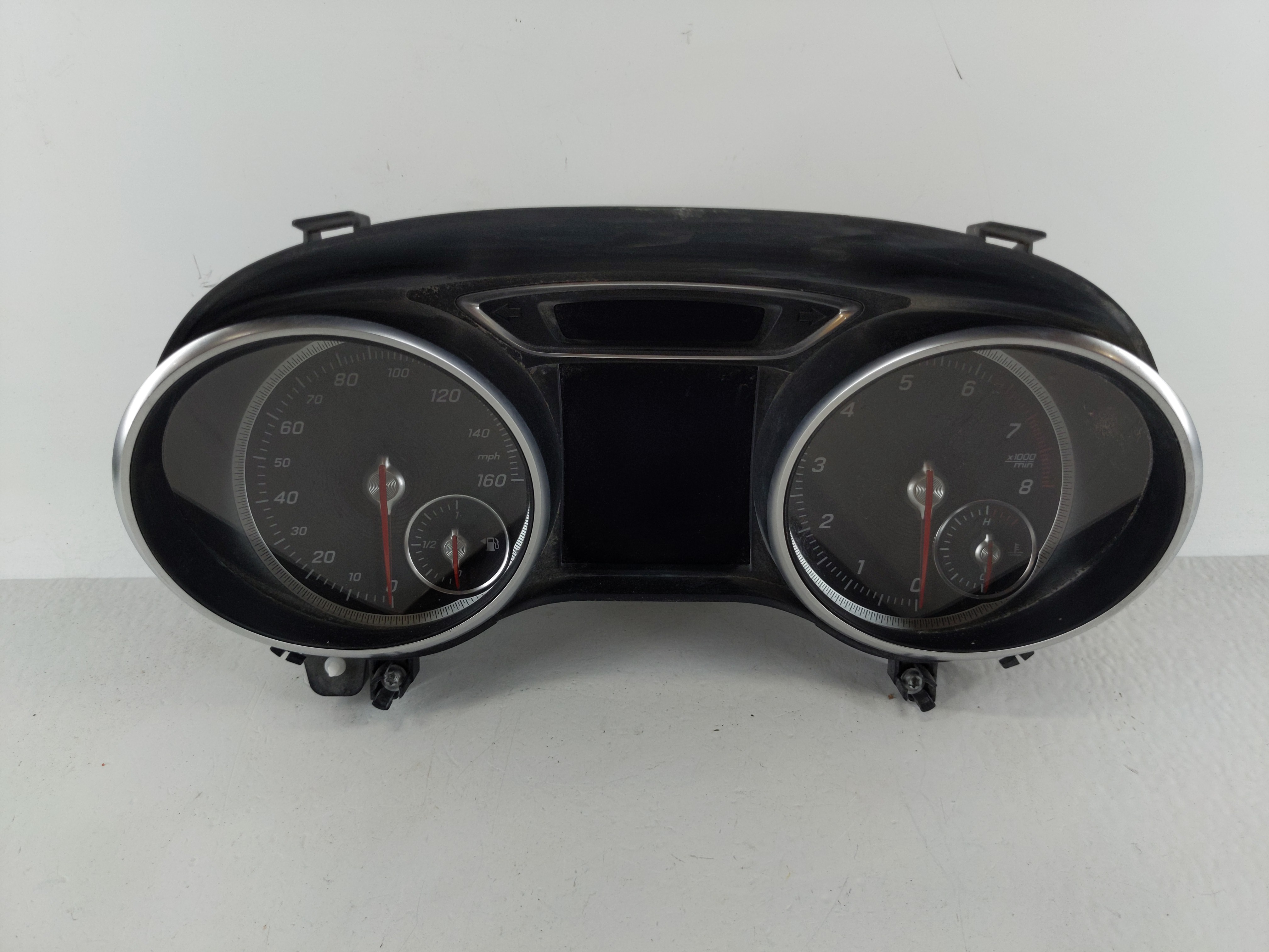 2018-2018 Mercedes-benz Cla250 Speedometer Instrument Cluster Gauges 1116492 - Oemusedautoparts1.com