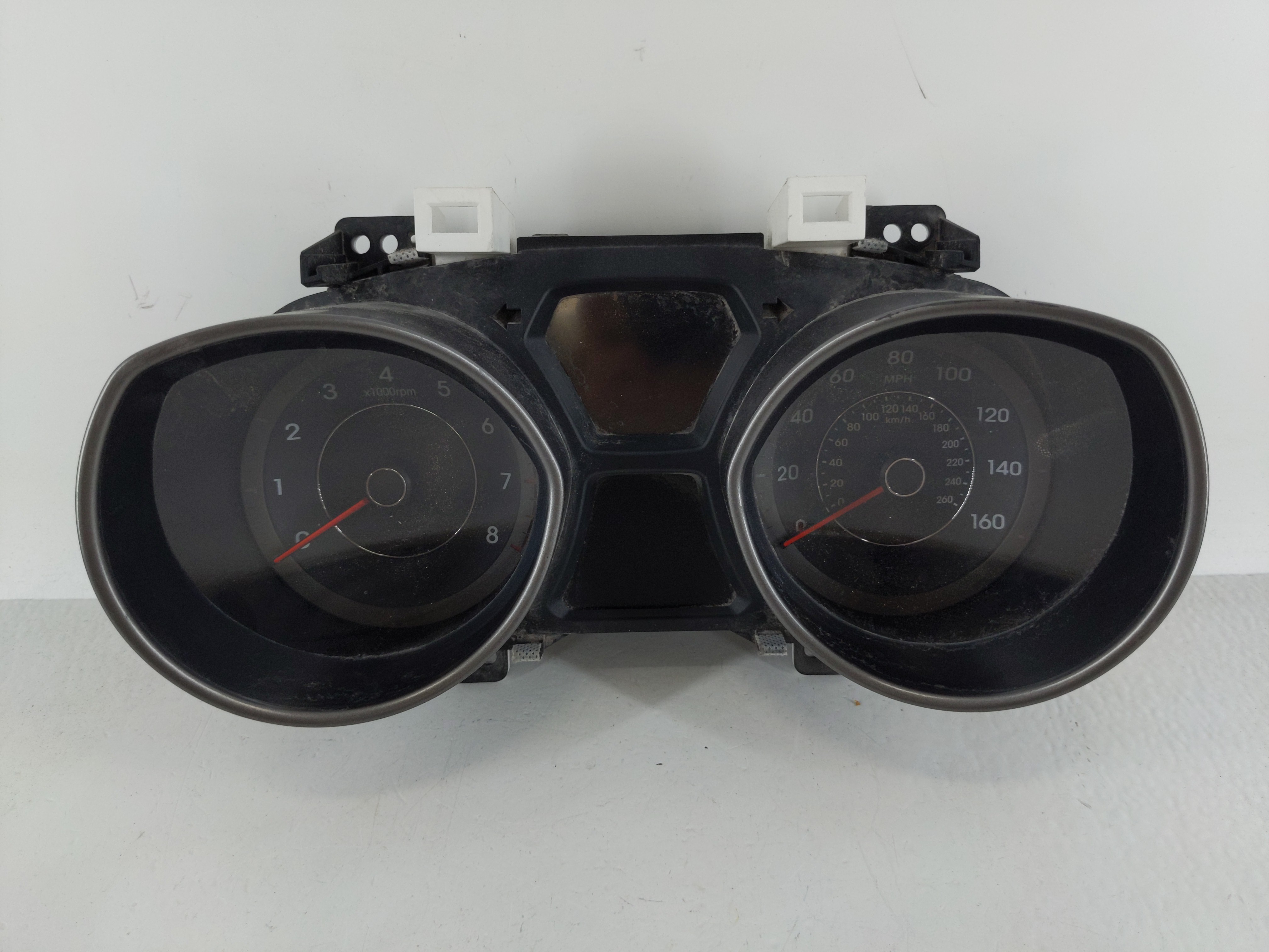 Picture of Hyundai Elantra Speedometer Instrument Cluster Gauges 94004-3y010 1116511