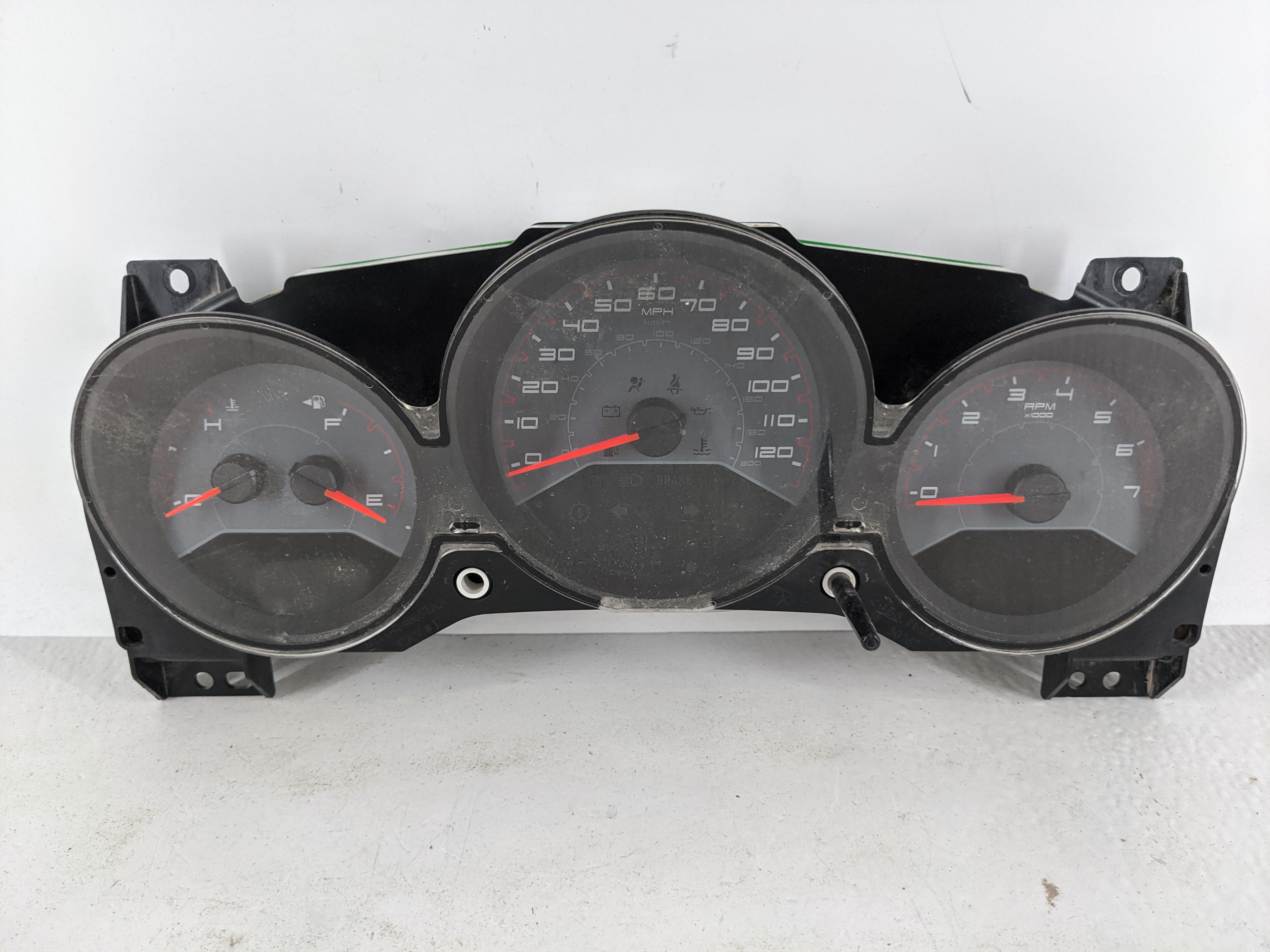 Picture of 2011-2014 Dodge Avenger Speedometer Instrument Cluster Gauges 1116519