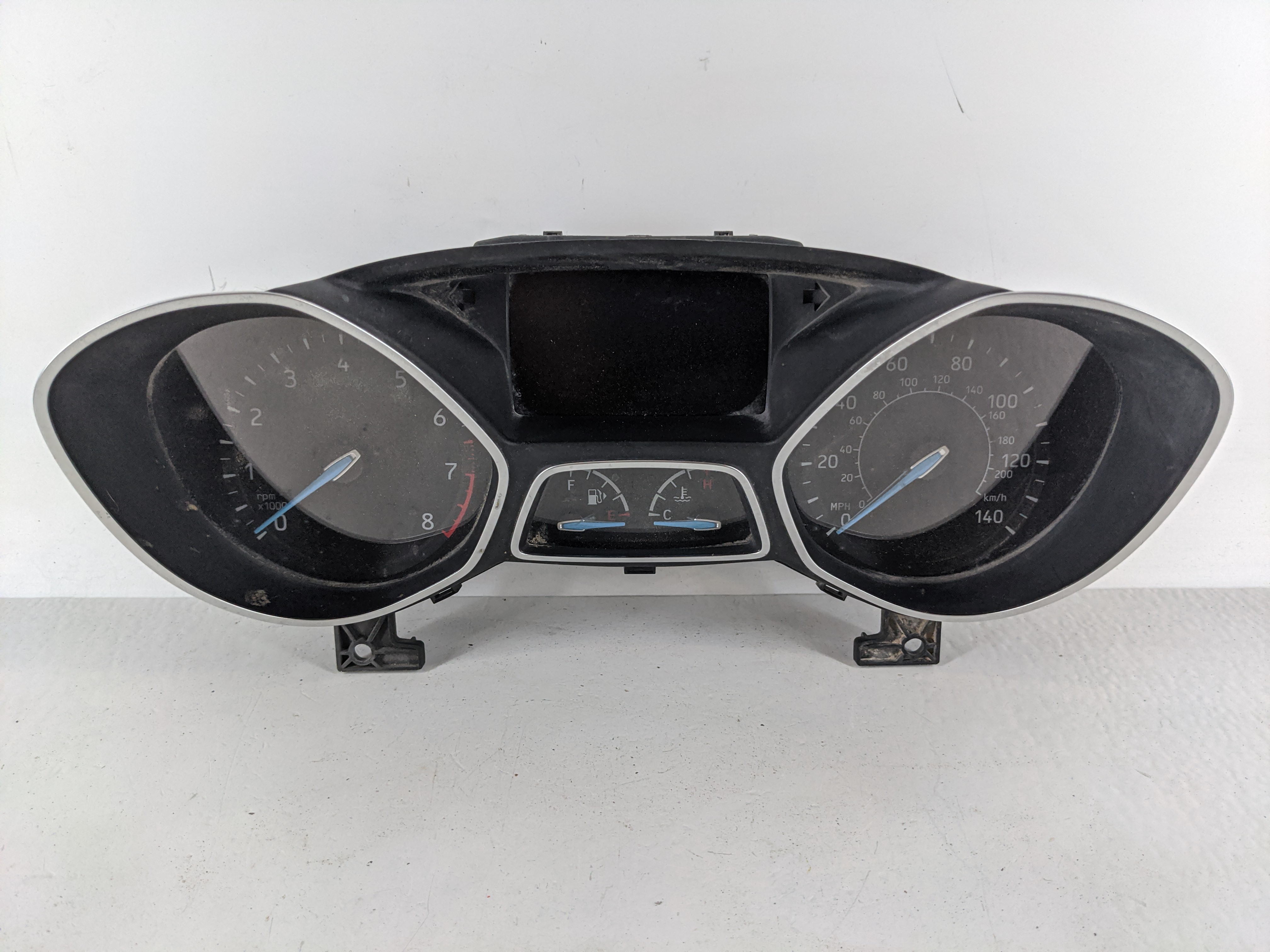 2015-2015 Ford Focus Speedometer Instrument Cluster Gauges 1116553 - Oemusedautoparts1.com