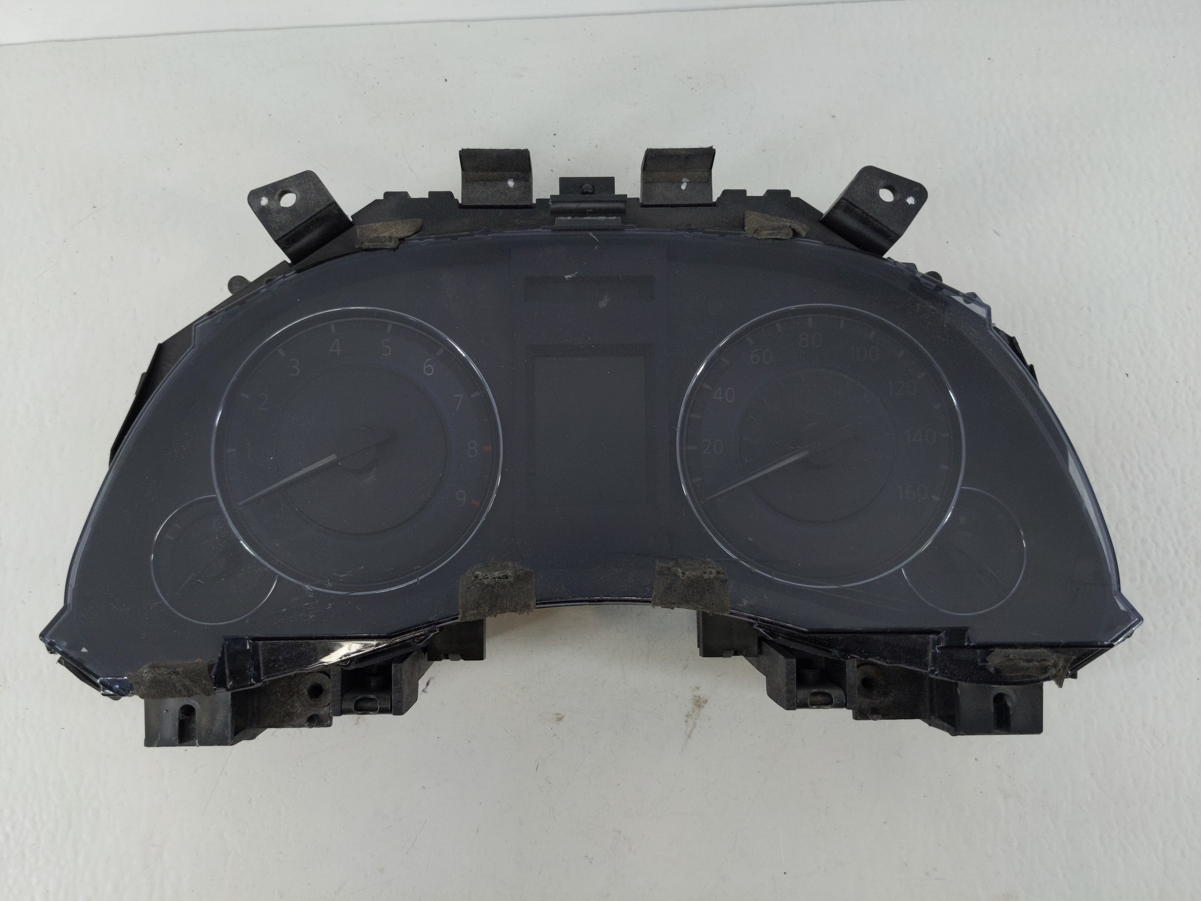 Picture of 2010-2010 Infiniti G37 Speedometer Instrument Cluster Gauges 1116571