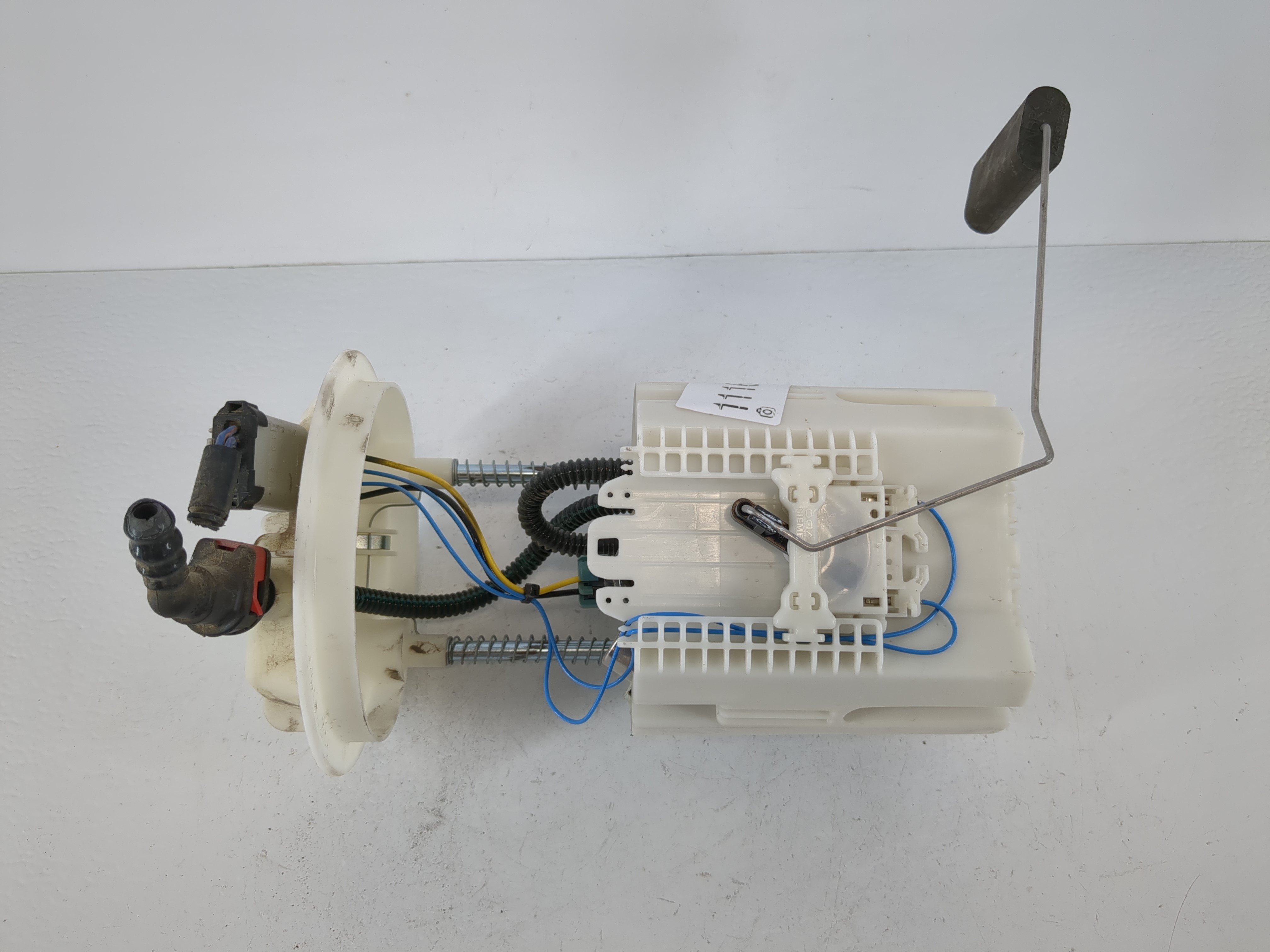 Picture of 2011-2016 Chrysler Town & Country Electrical Gas Fuel Pump Assembly 1116597