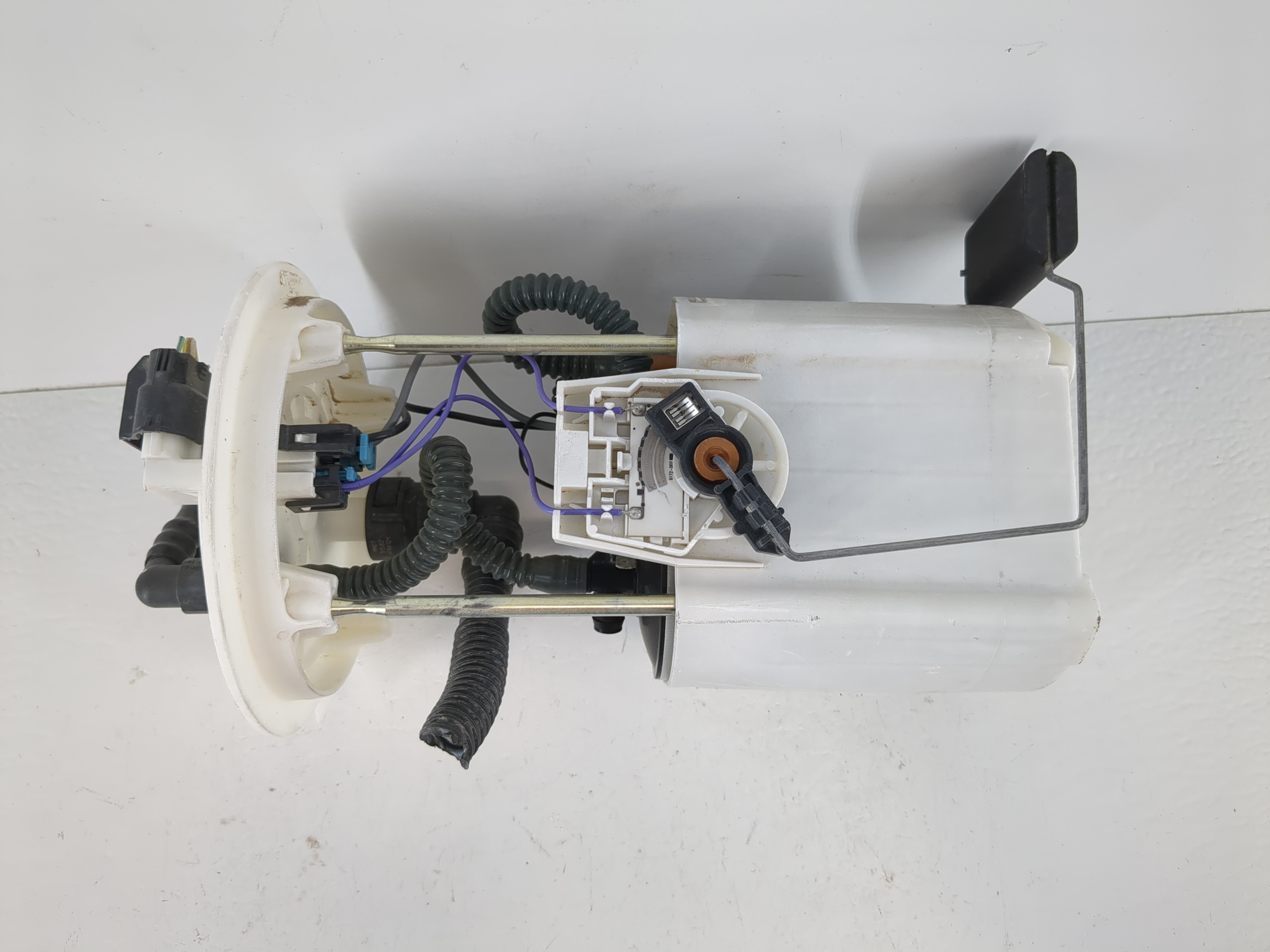 2020-2022 Ford Explorer Electrical Gas Fuel Pump Assembly 1116621 - Oemusedautoparts1.com