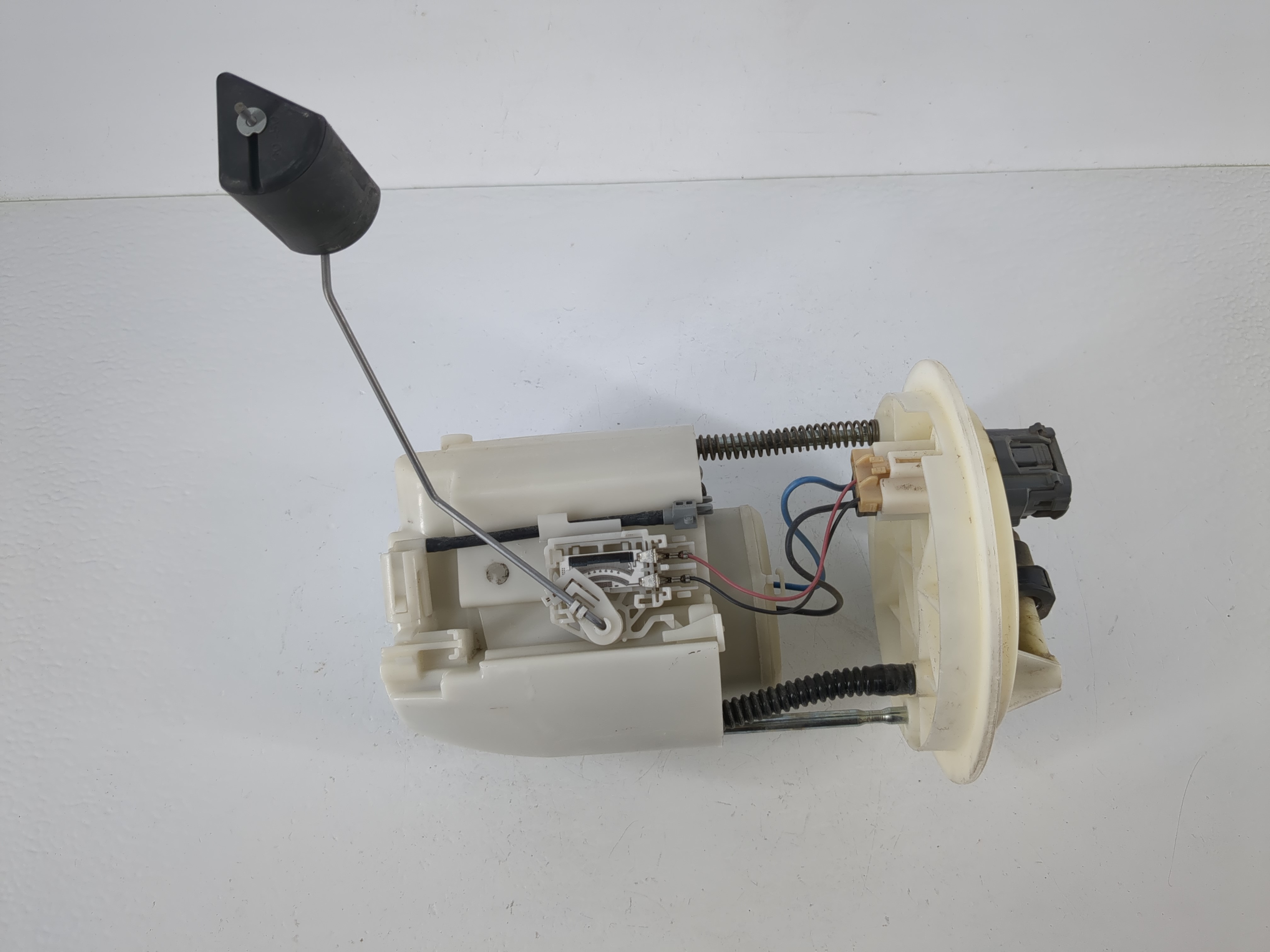 Picture of 2008-2014 Dodge Avenger Electrical Gas Fuel Pump Assembly 1116650