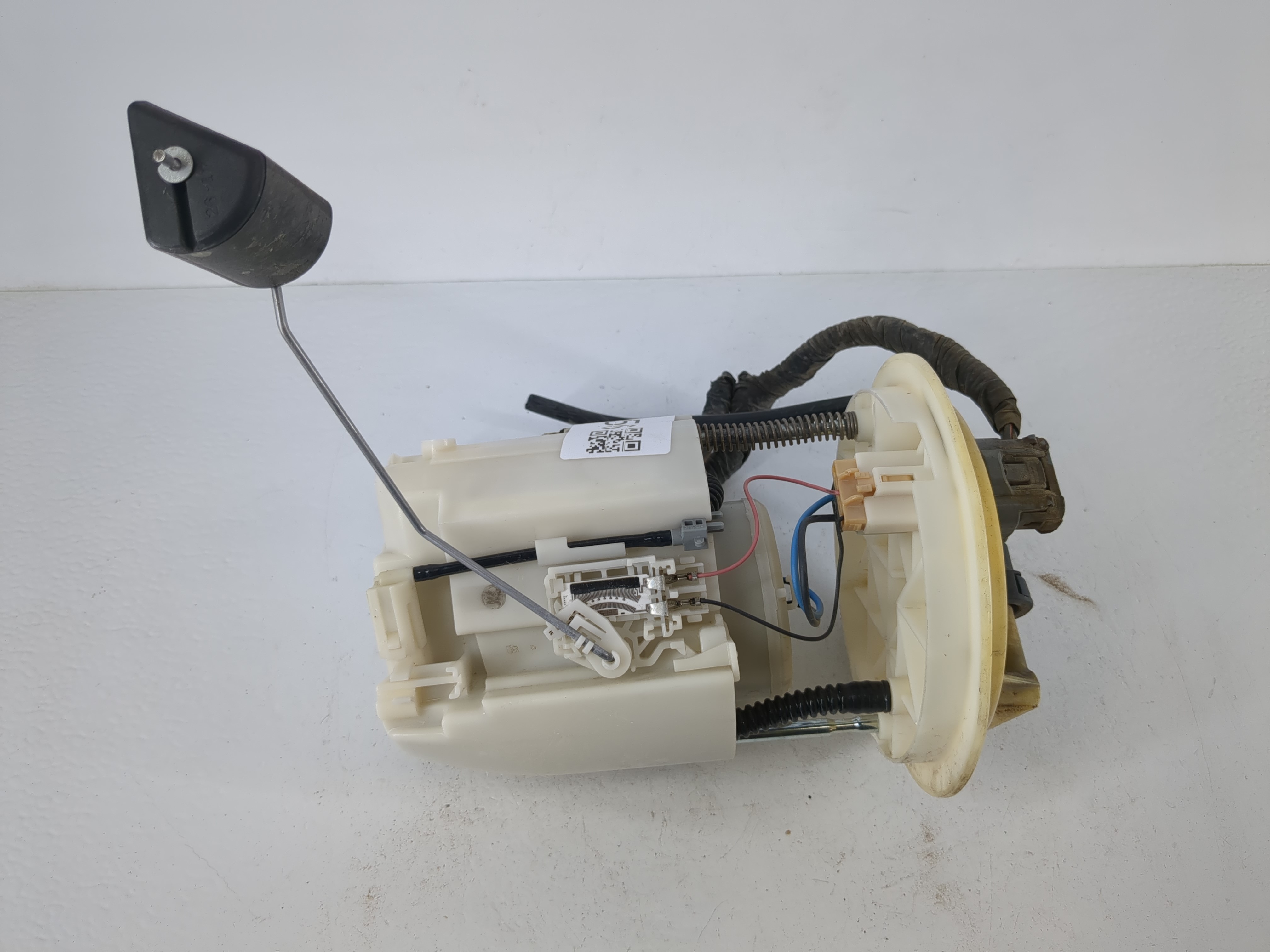 Picture of 2011-2014 Chrysler 200 Electrical Gas Fuel Pump Assembly 1116656