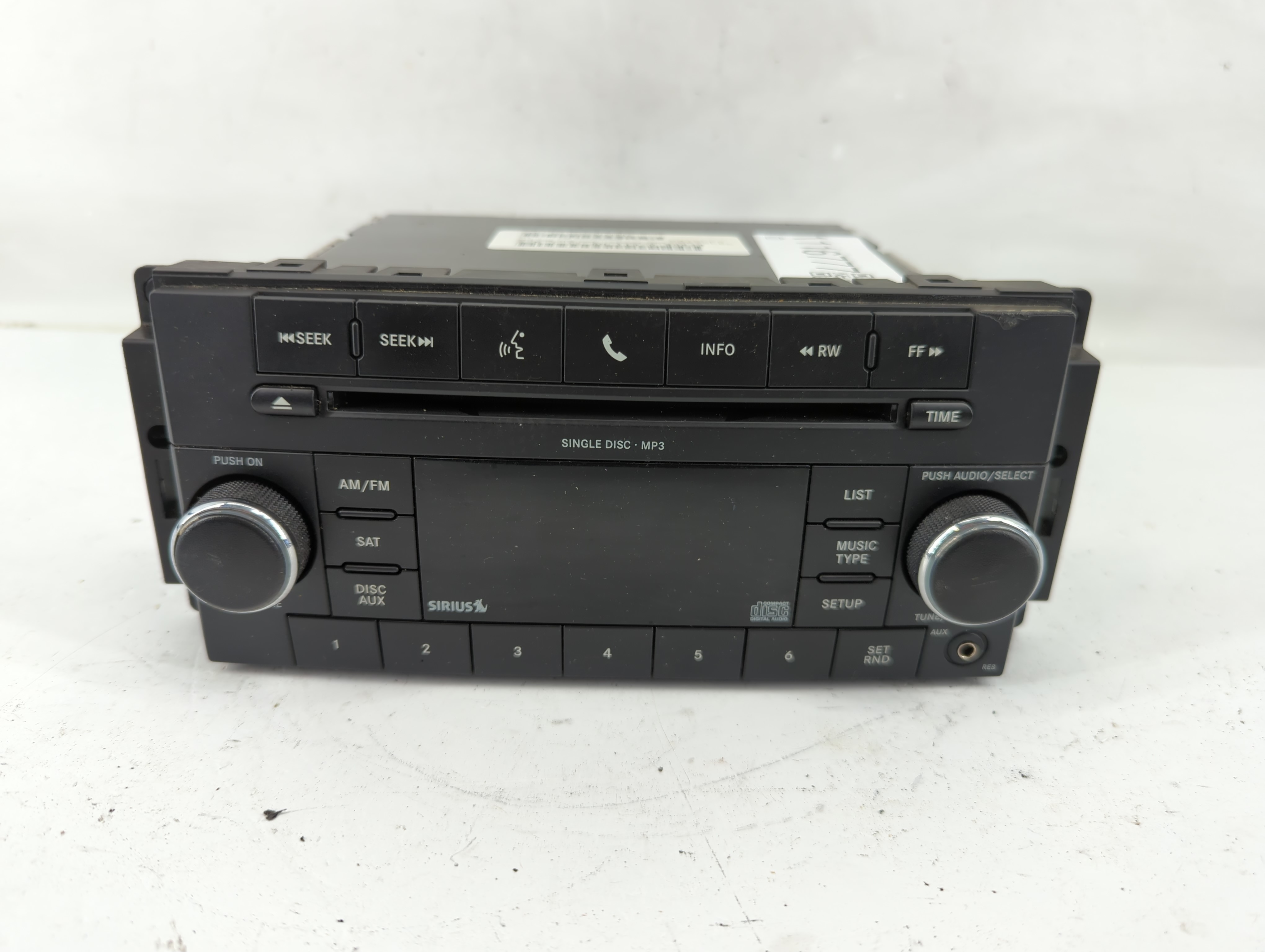 Picture of 2010-2010 Dodge Charger Am Fm Cd Player Radio Receiver 1116777