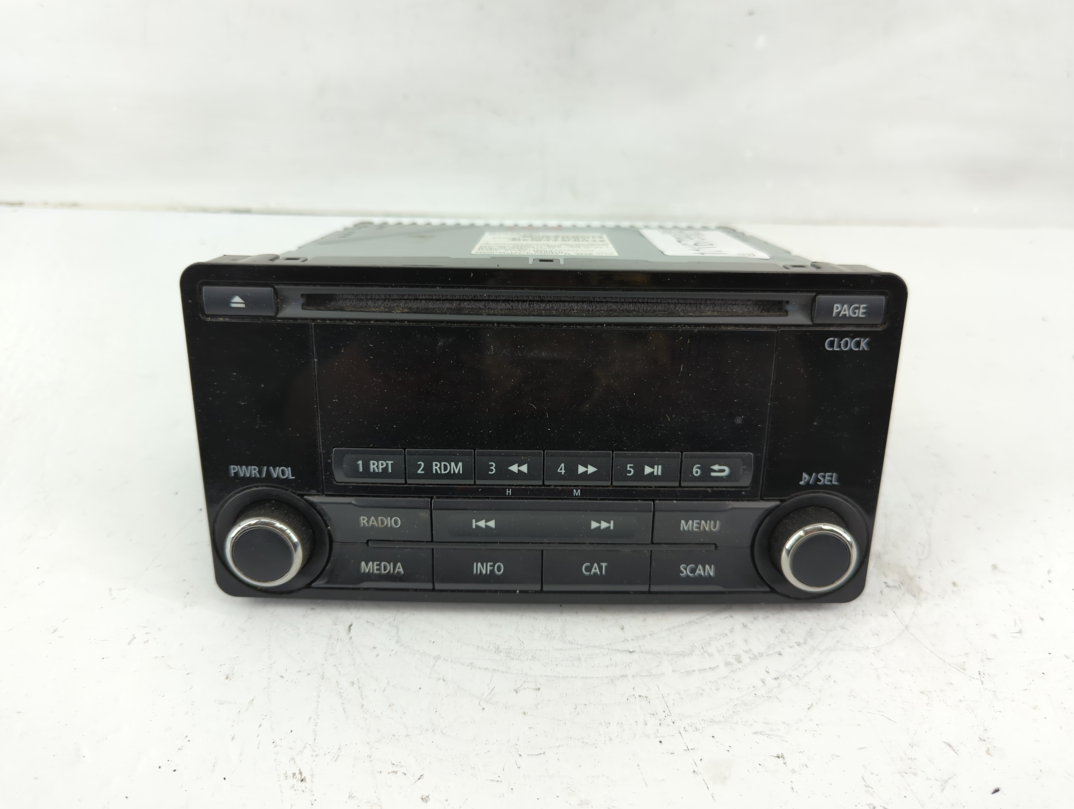 2016 Mitsubishi Outlander Am Fm Cd Player Radio Receiver 1116799 - Oemusedautoparts1.com