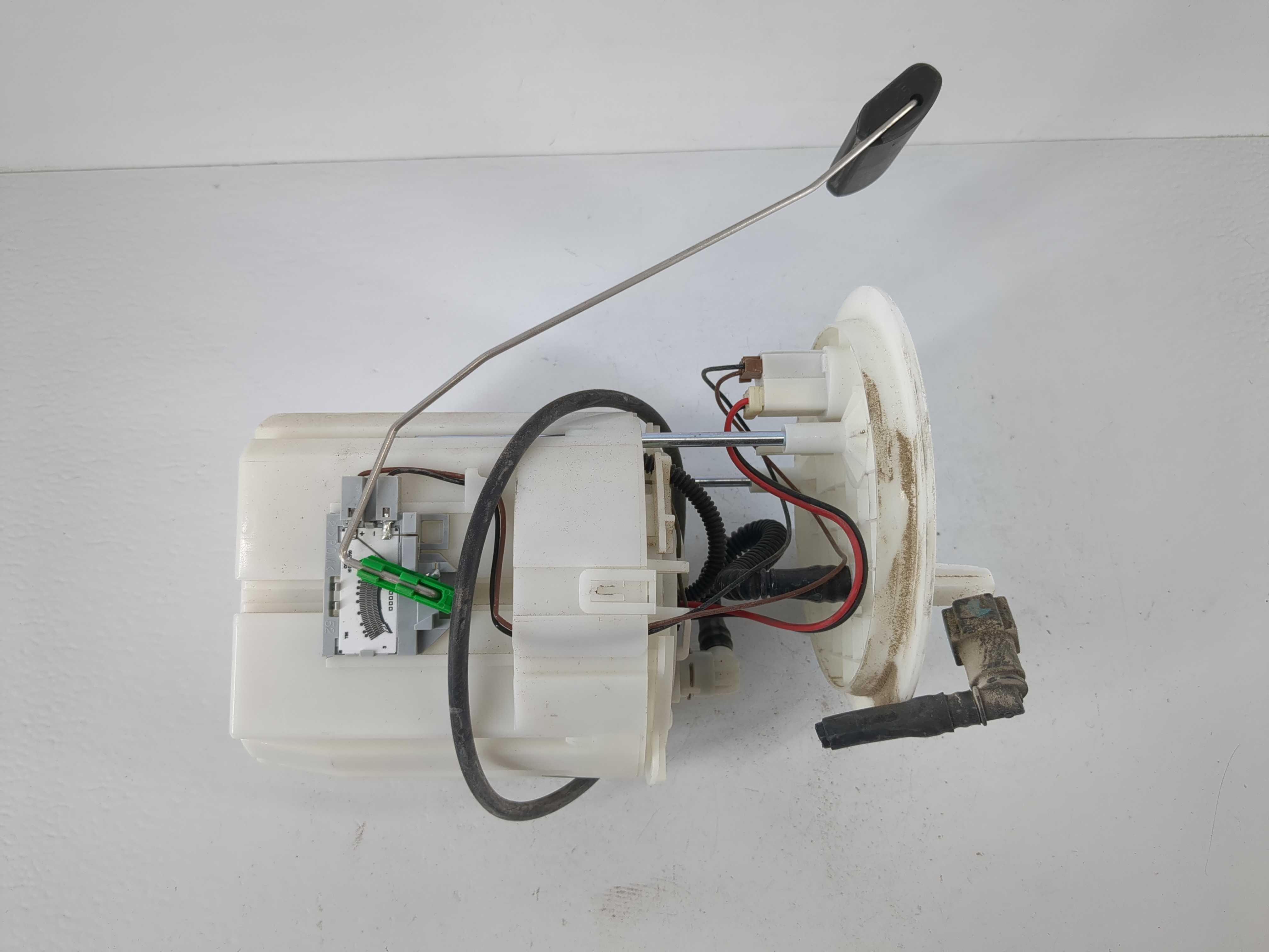 Picture of 2018-2022 Hyundai Kona Electrical Gas Fuel Pump Assembly 1116946