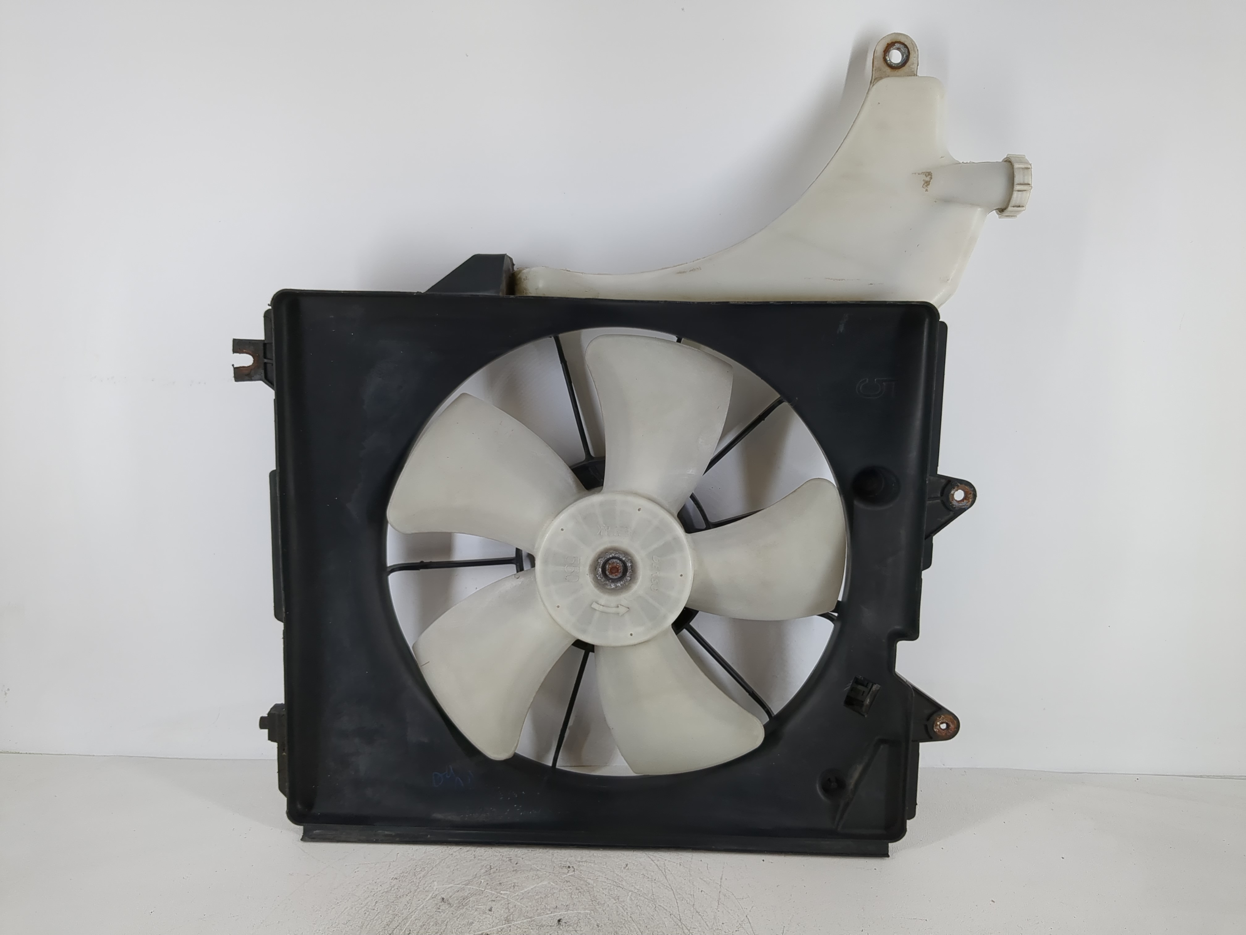 Picture of 2005-2010 Honda Odyssey Electric Radiator Cooling Fan Motor Assembly 1116954