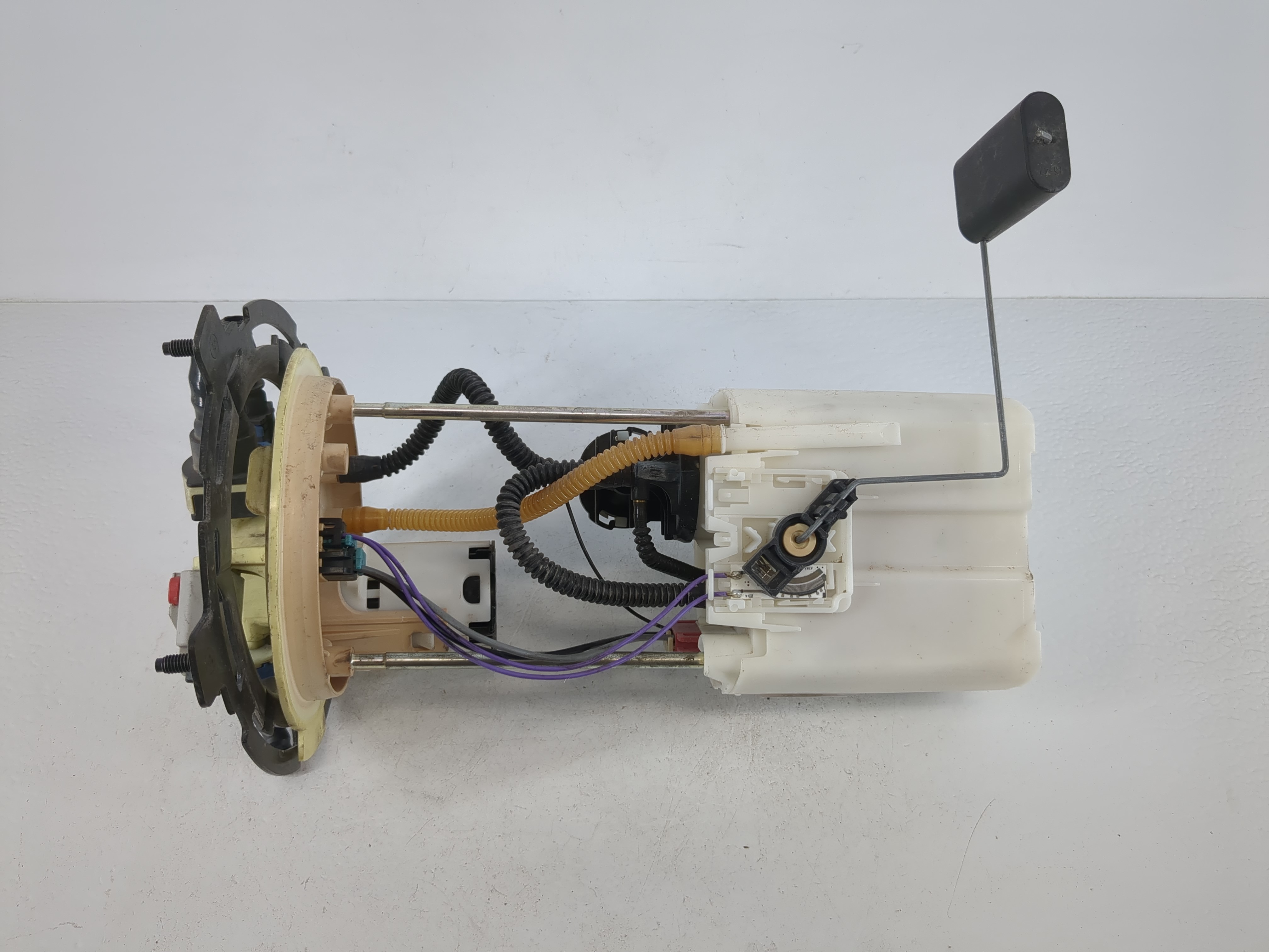 2019 Ford Transit-250 Electrical Gas Fuel Pump Assembly 1116972 - Oemusedautoparts1.com