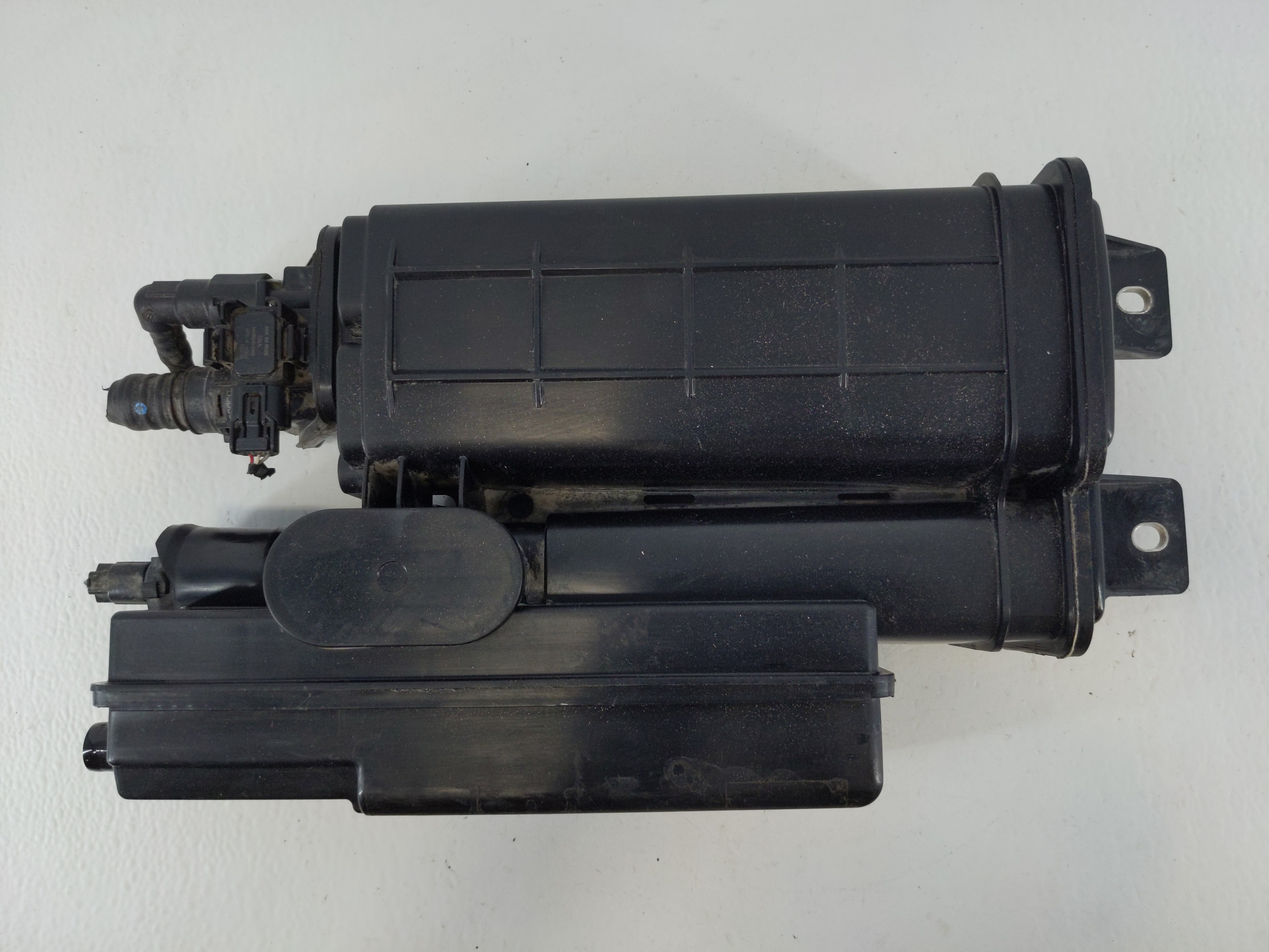 2013 Honda Cr-v Fuel Vapor Charcoal Canister 1117008 - Oemusedautoparts1.com
