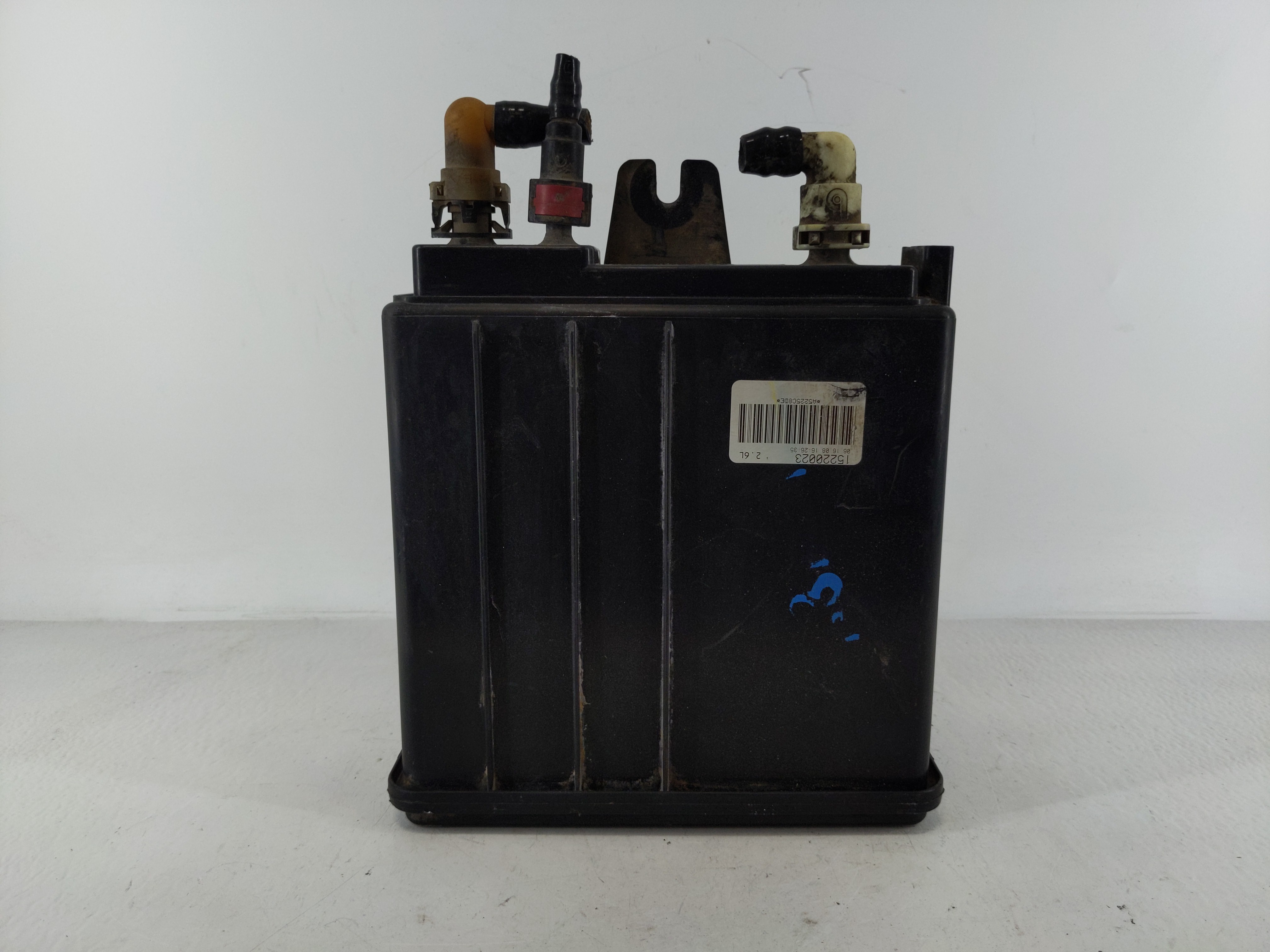 2009 Gmc Yukon Fuel Vapor Charcoal Canister 1117012 - Oemusedautoparts1.com