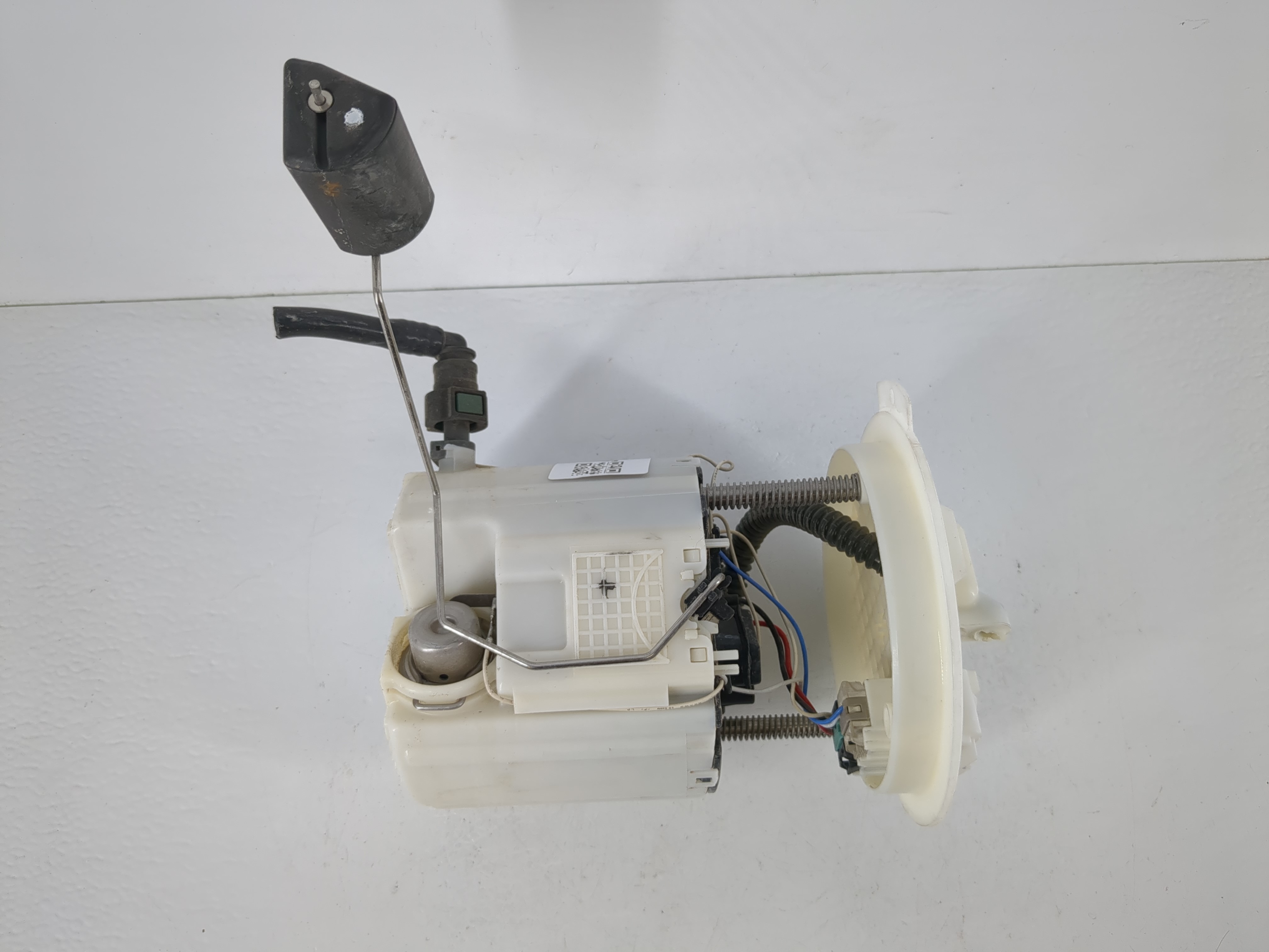 2010-2015 Chevrolet Camaro Electrical Gas Fuel Pump Assembly 1117017 - Oemusedautoparts1.com