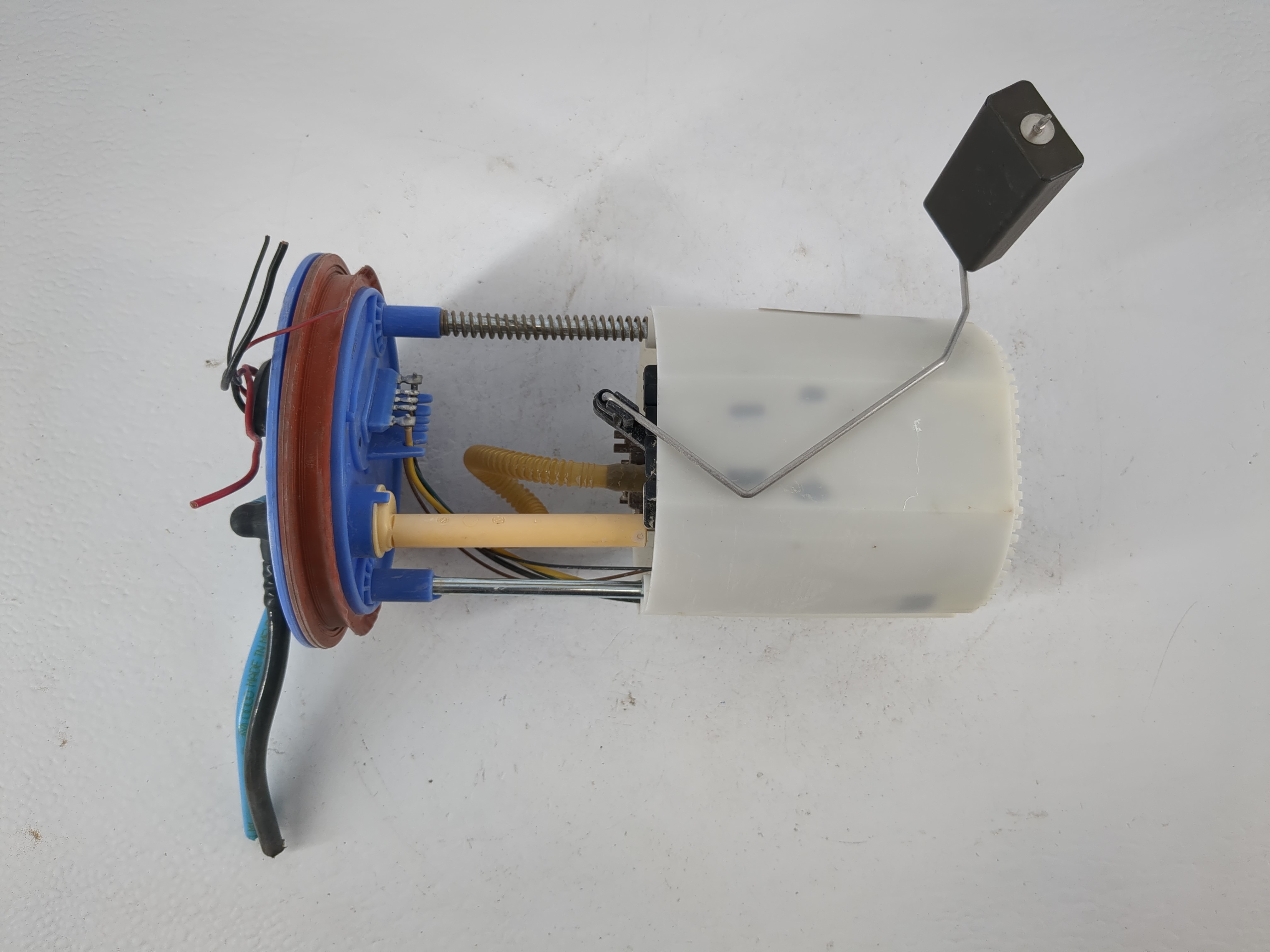2008-2018 Volkswagen Jetta Electrical Gas Fuel Pump Assembly 1117035 - Oemusedautoparts1.com