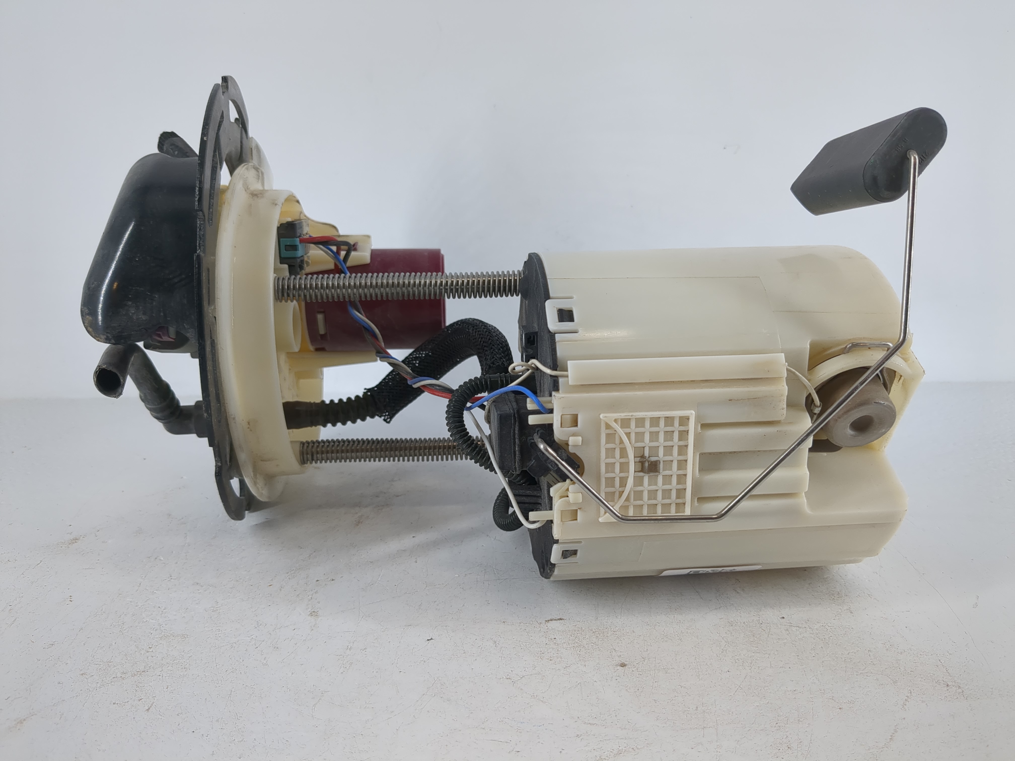 2011-2016 Chevrolet Cruze Electrical Gas Fuel Pump Assembly 1117036 - Oemusedautoparts1.com