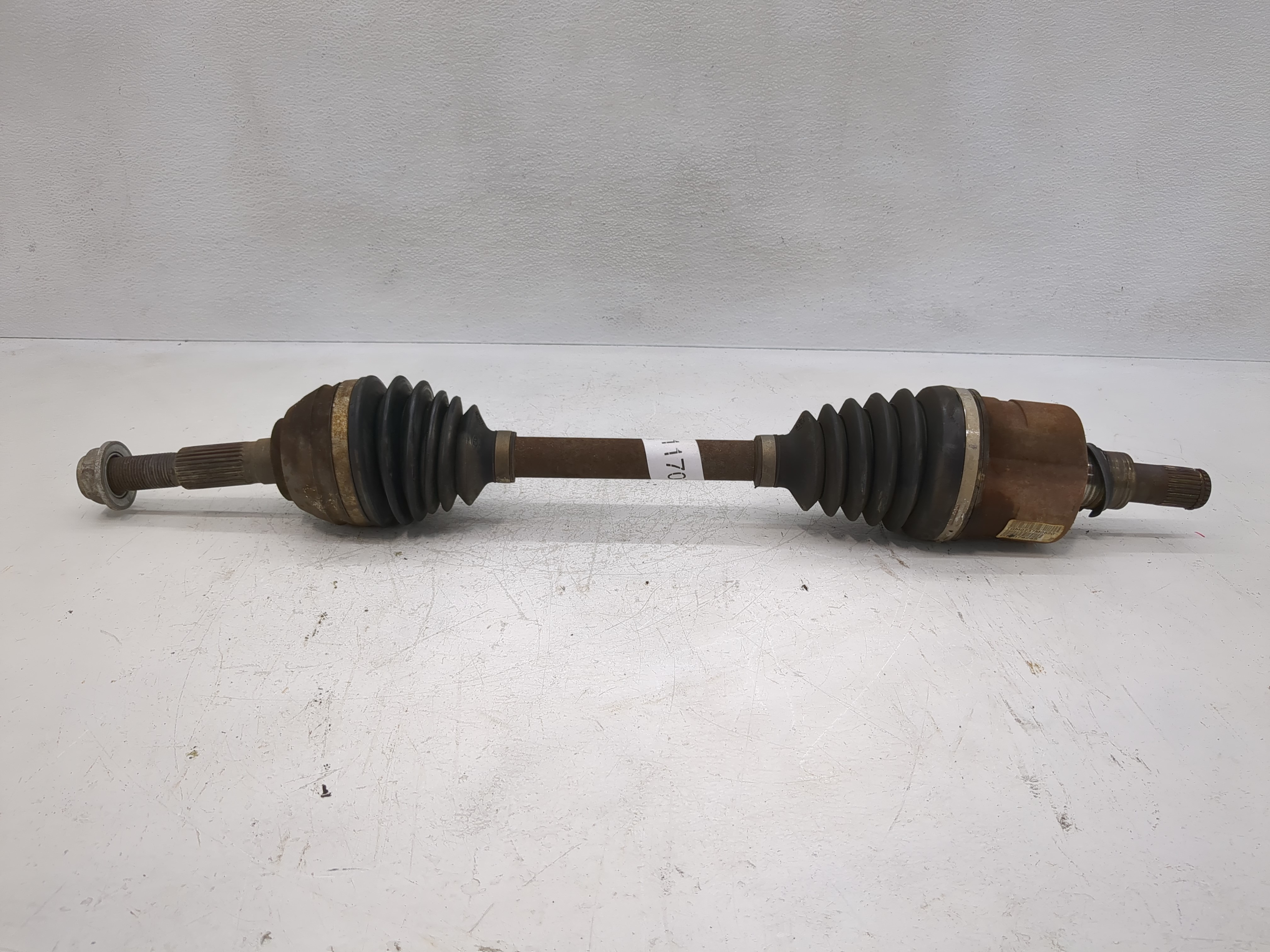 2002-2009 Chevrolet Trailblazer Axle Shaft Front Passenger Cv C/v 1117072 - Oemusedautoparts1.com