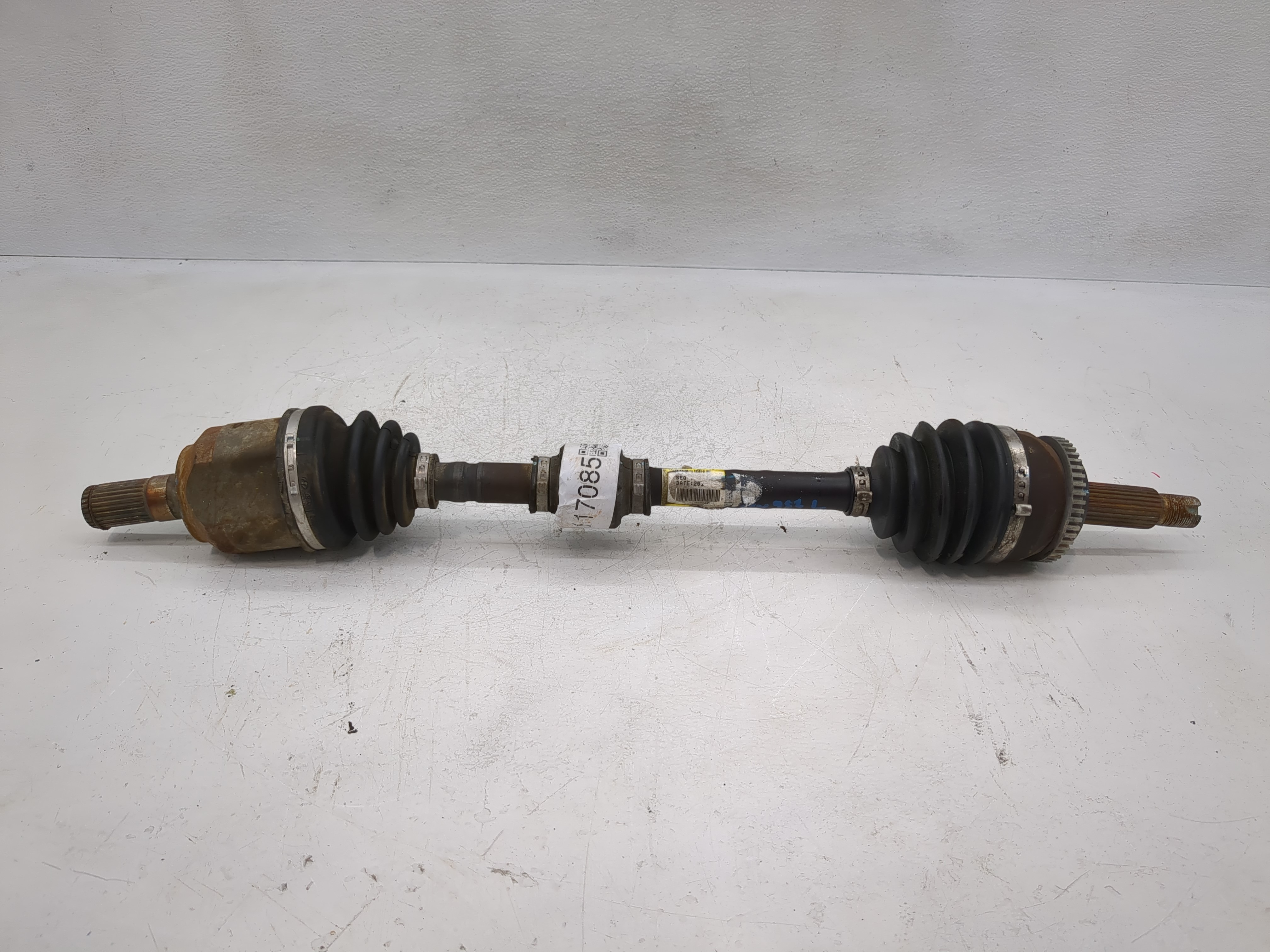 2014-2019 Kia Soul Axle Shaft Front Passenger Cv C/v 1117085 - Oemusedautoparts1.com