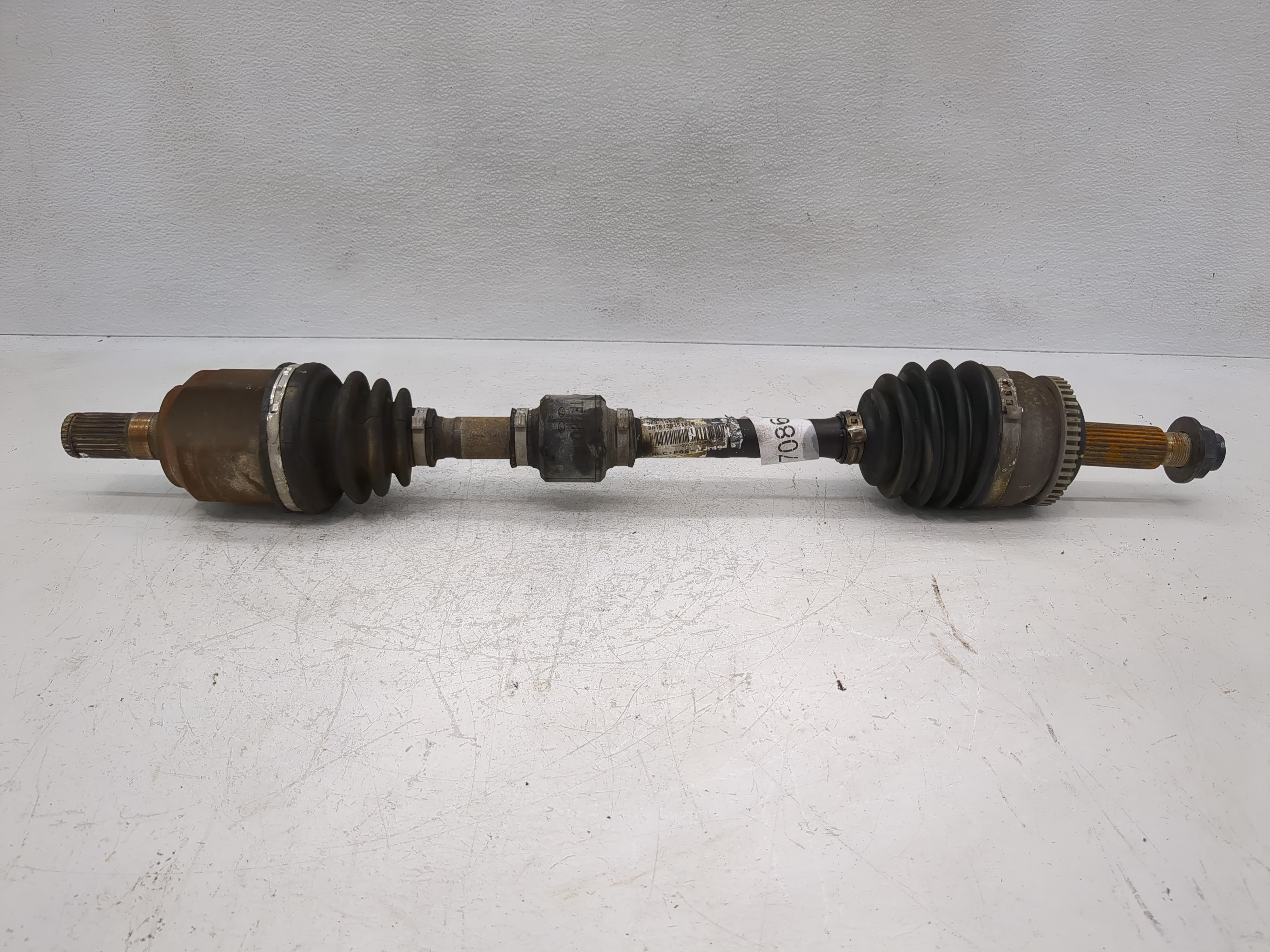 2014-2019 Kia Soul Axle Shaft Front Driver Cv C/v 1117086 - Oemusedautoparts1.com