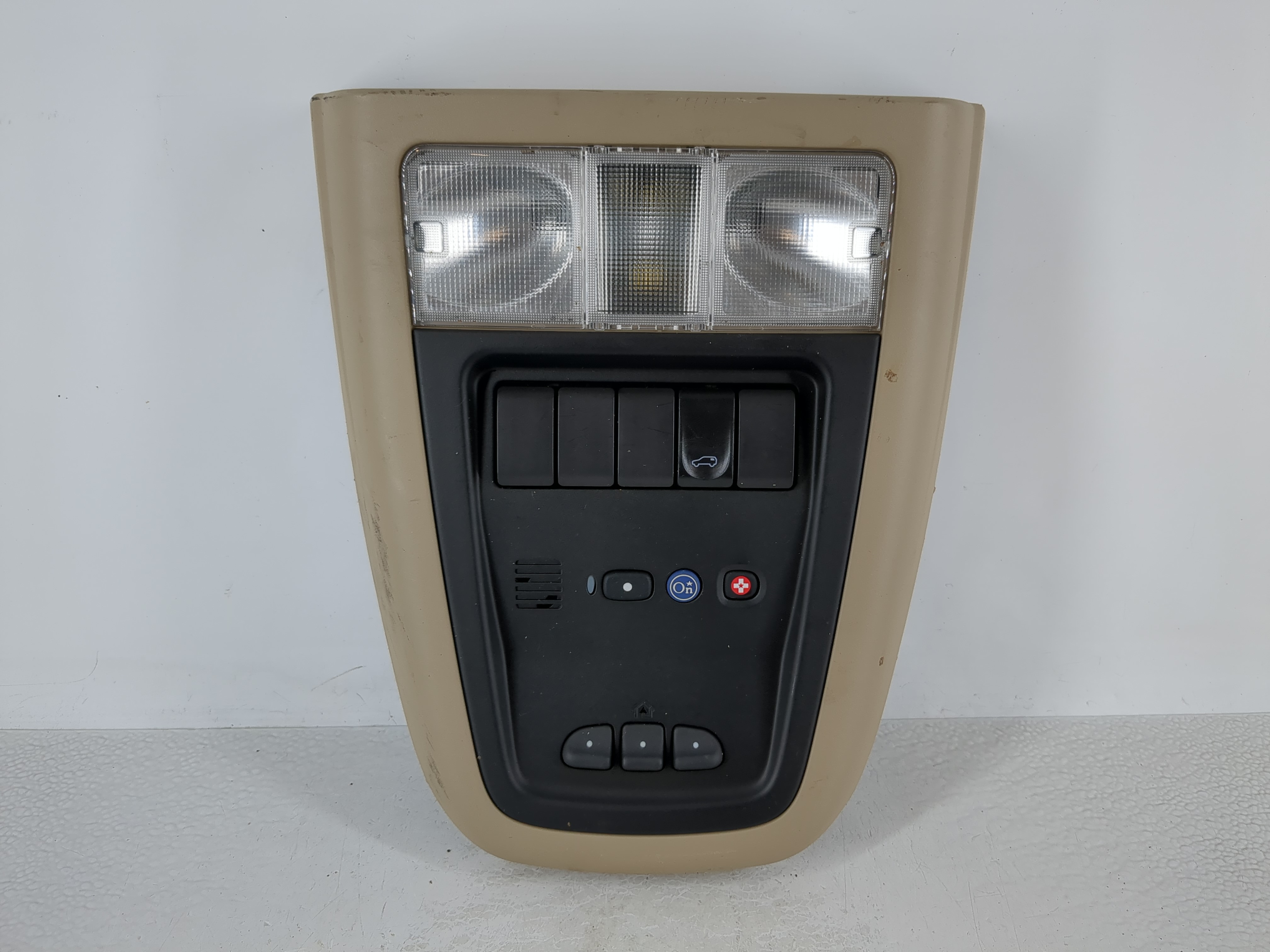 Picture of 2005-2007 Saturn Relay Overhead Roof Console Interior Dome Light 1117168