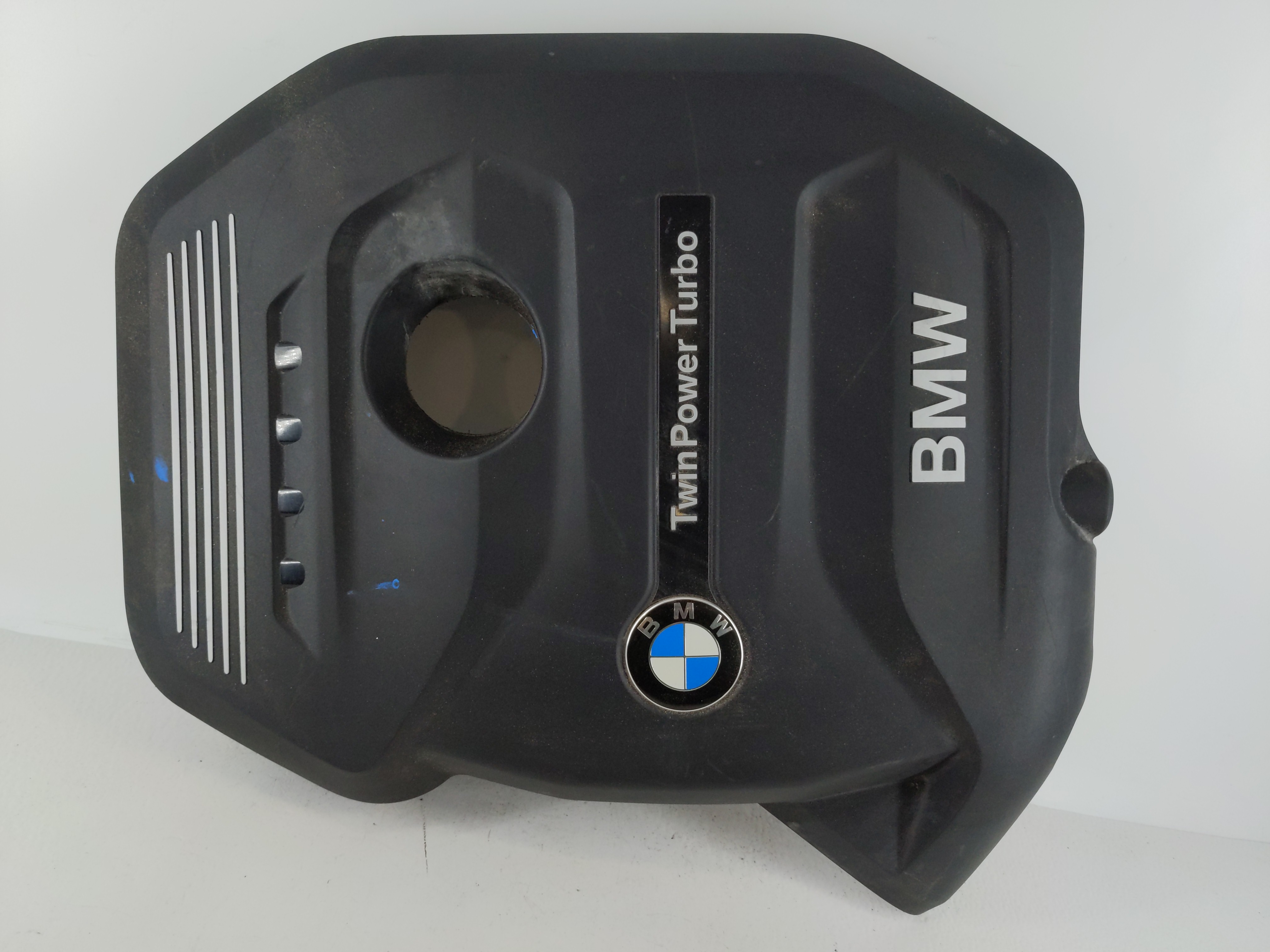 2017 Bmw 330i Engine Cover 1117235 - Oemusedautoparts1.com