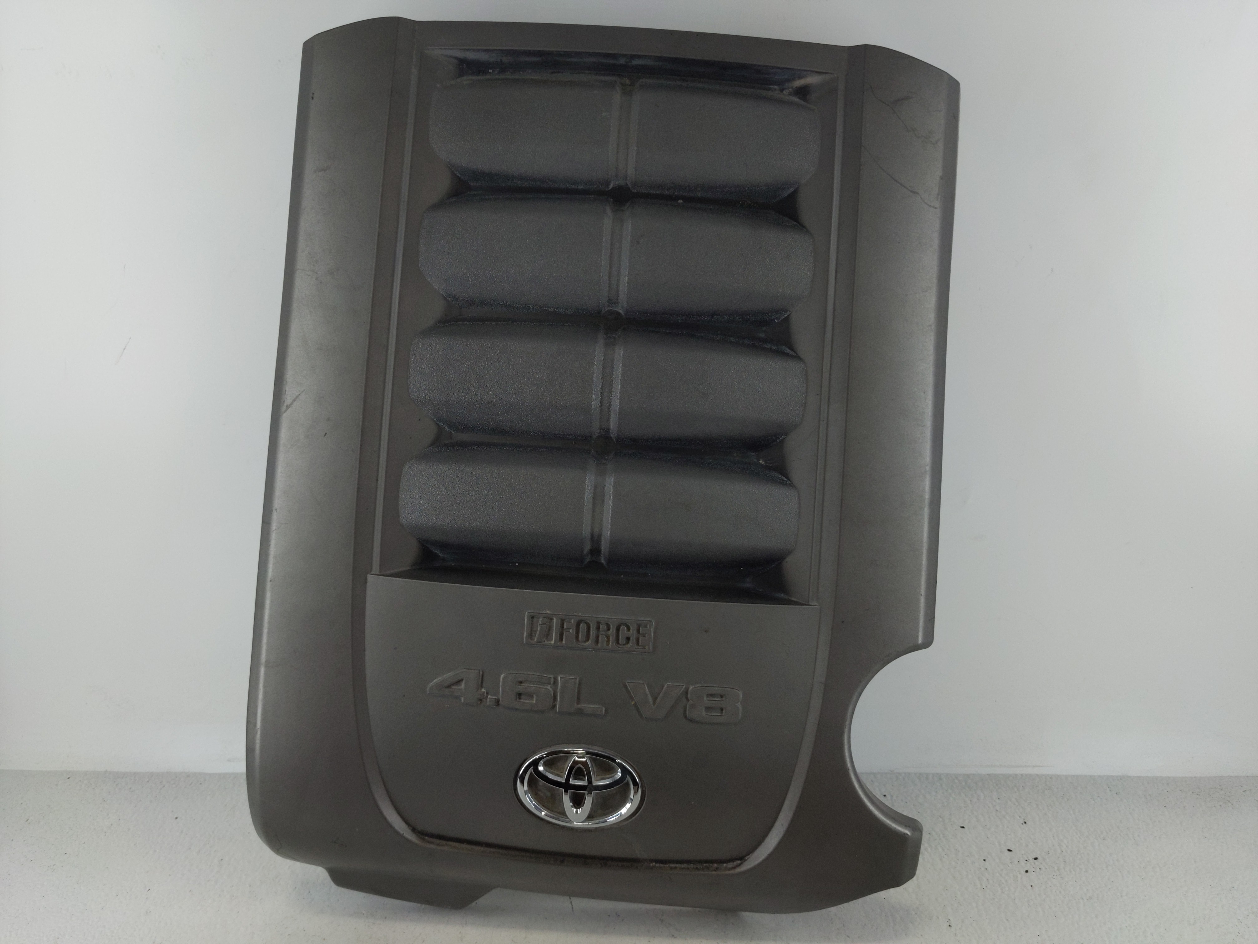 Picture of 2010 Toyota Tundra Engine Cover 1117285