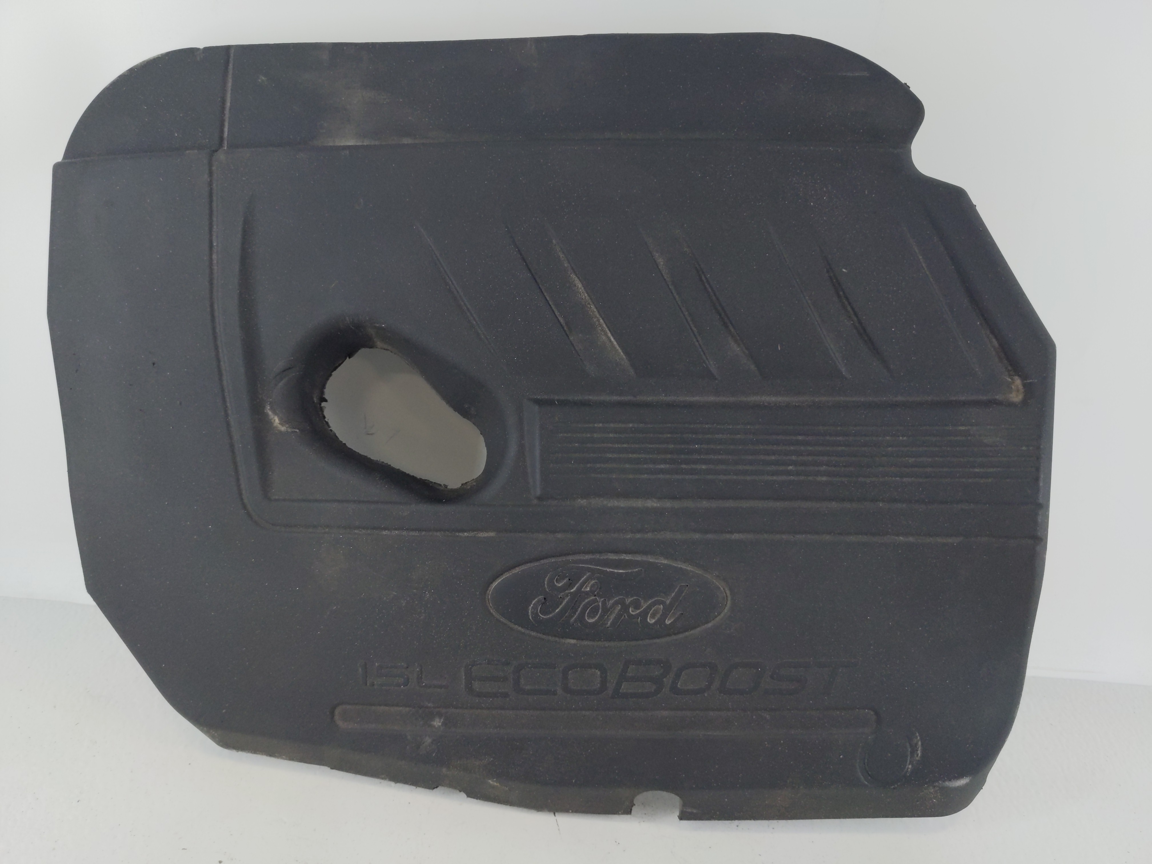 2018 Ford Escape Engine Cover 1117313 - Oemusedautoparts1.com