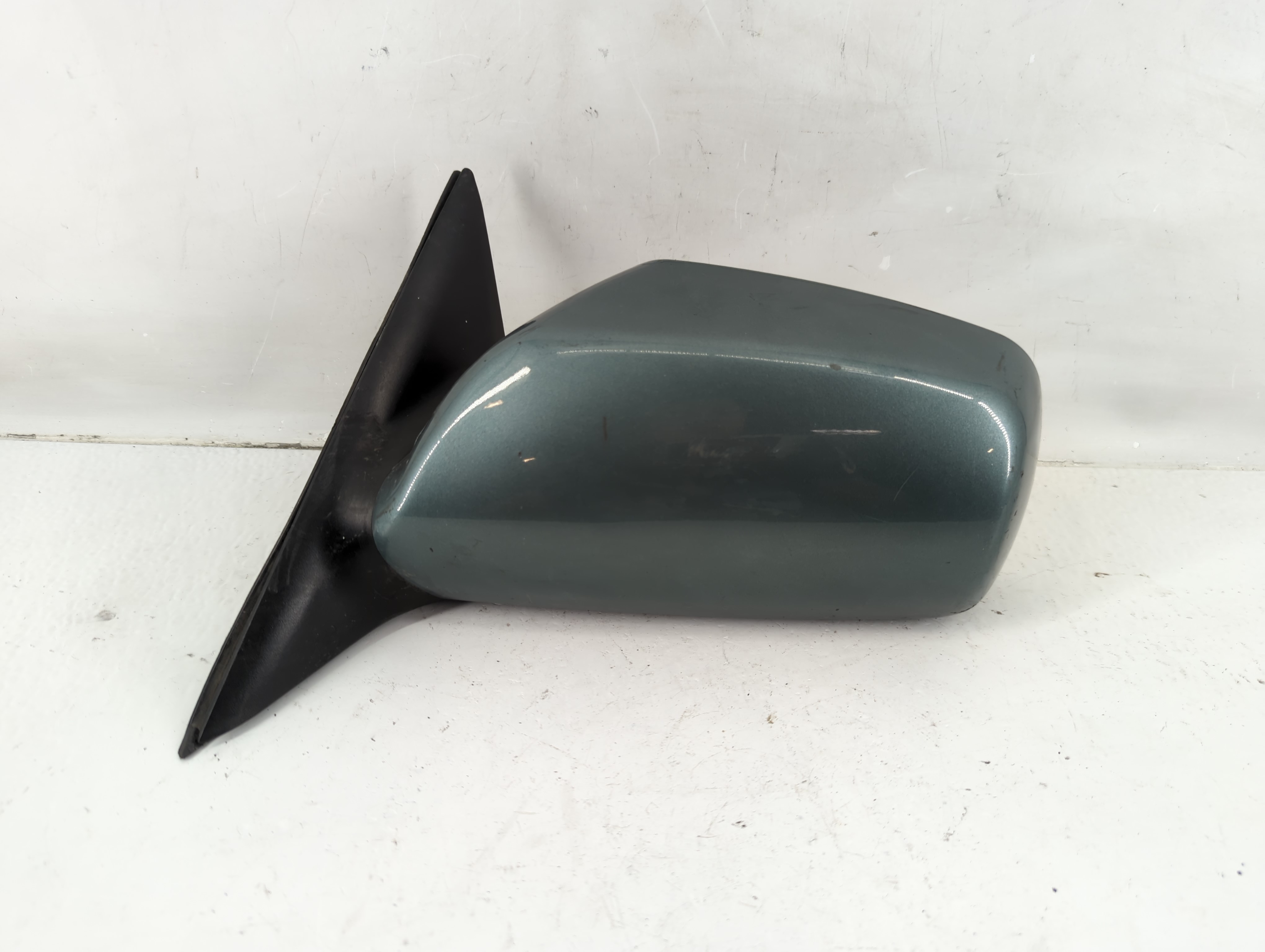 2007-2011 Toyota Camry Driver Left Side View Power Door Mirror 1117444 - Oemusedautoparts1.com