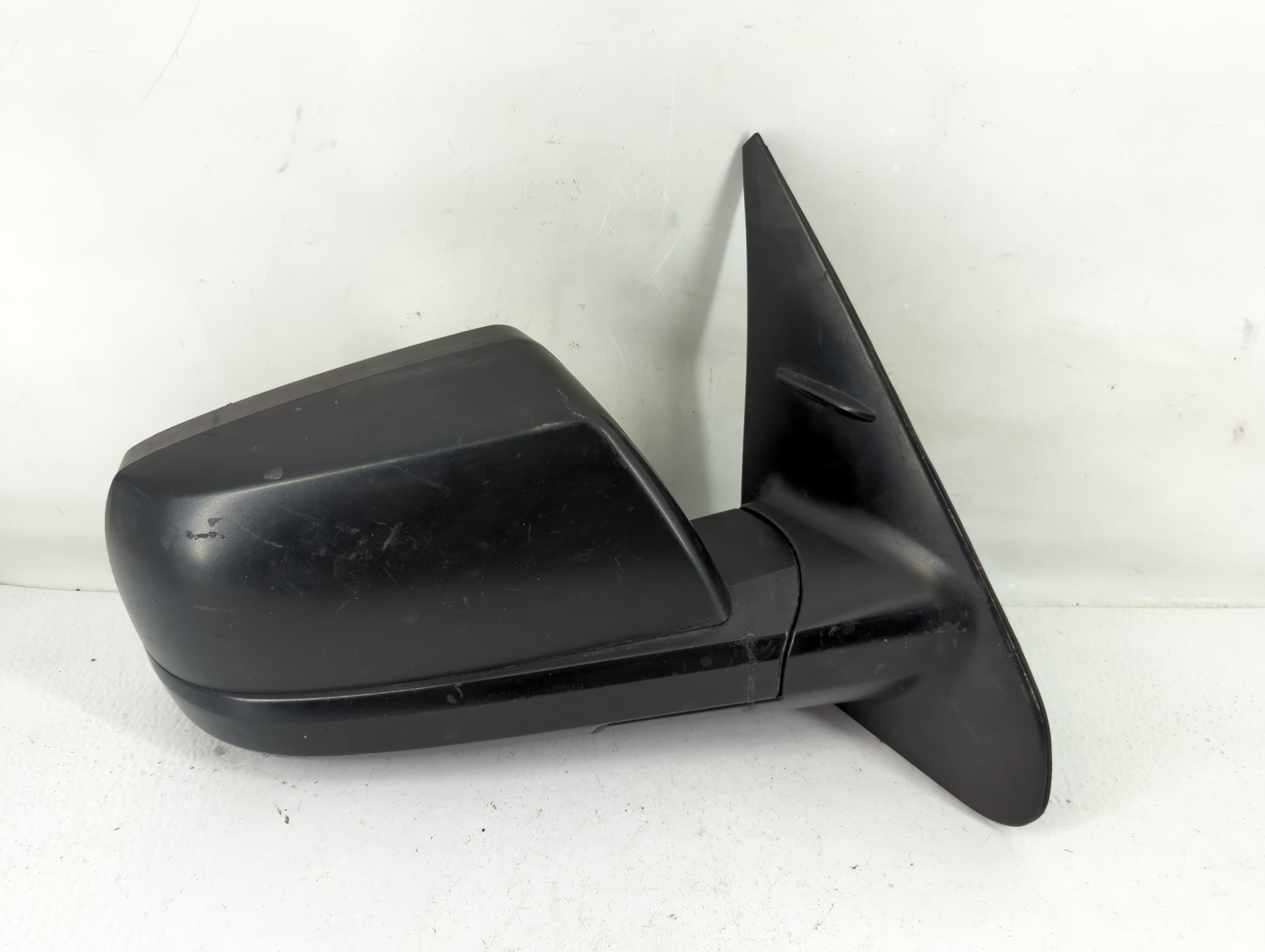 2014-2021 Toyota Tundra Passenger Right Side View Power Door Mirror 1117451 - Oemusedautoparts1.com