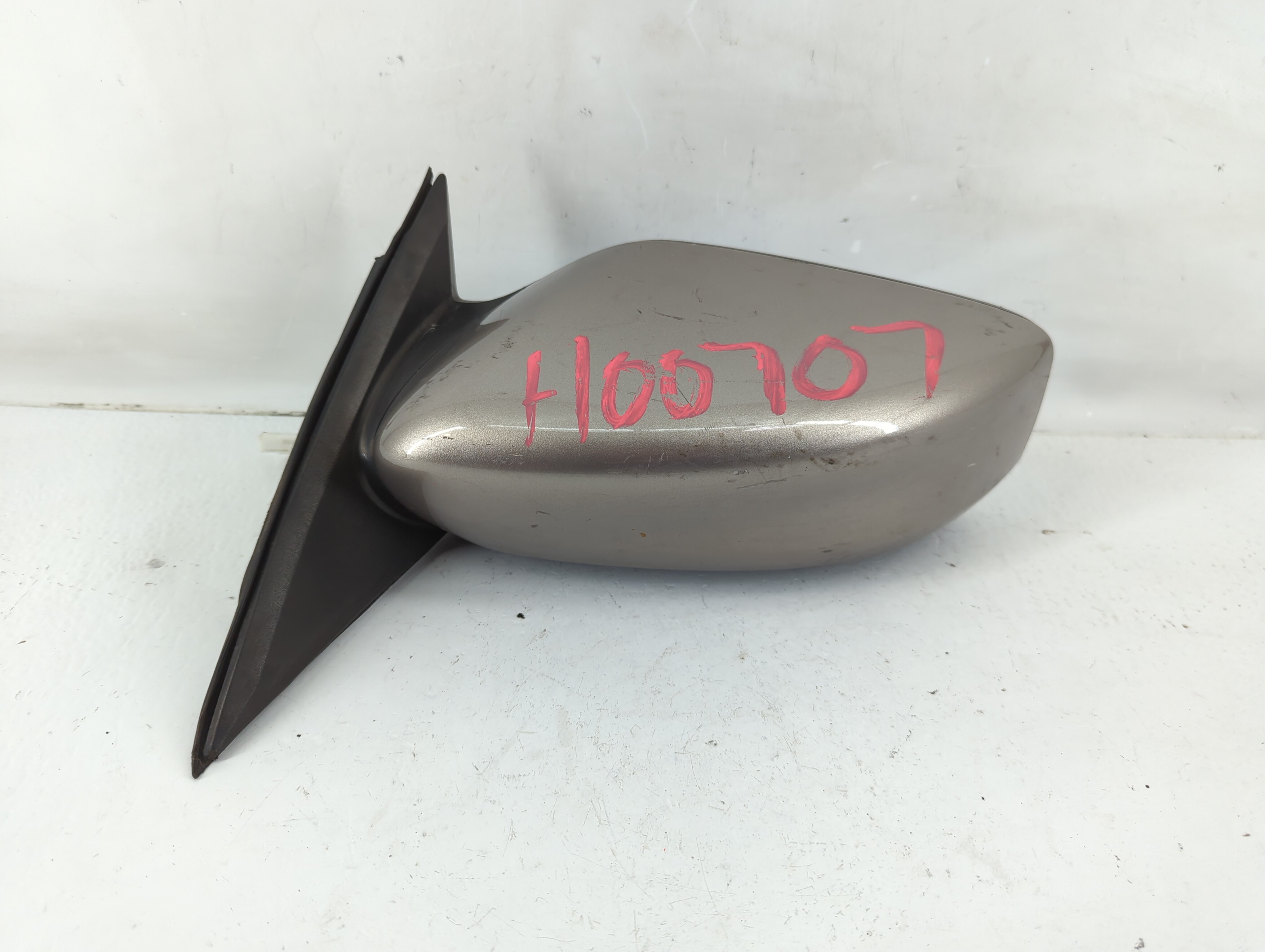 Picture of 2013-2018 Nissan Altima Driver Left Side View Power Door Mirror Silver 1117457