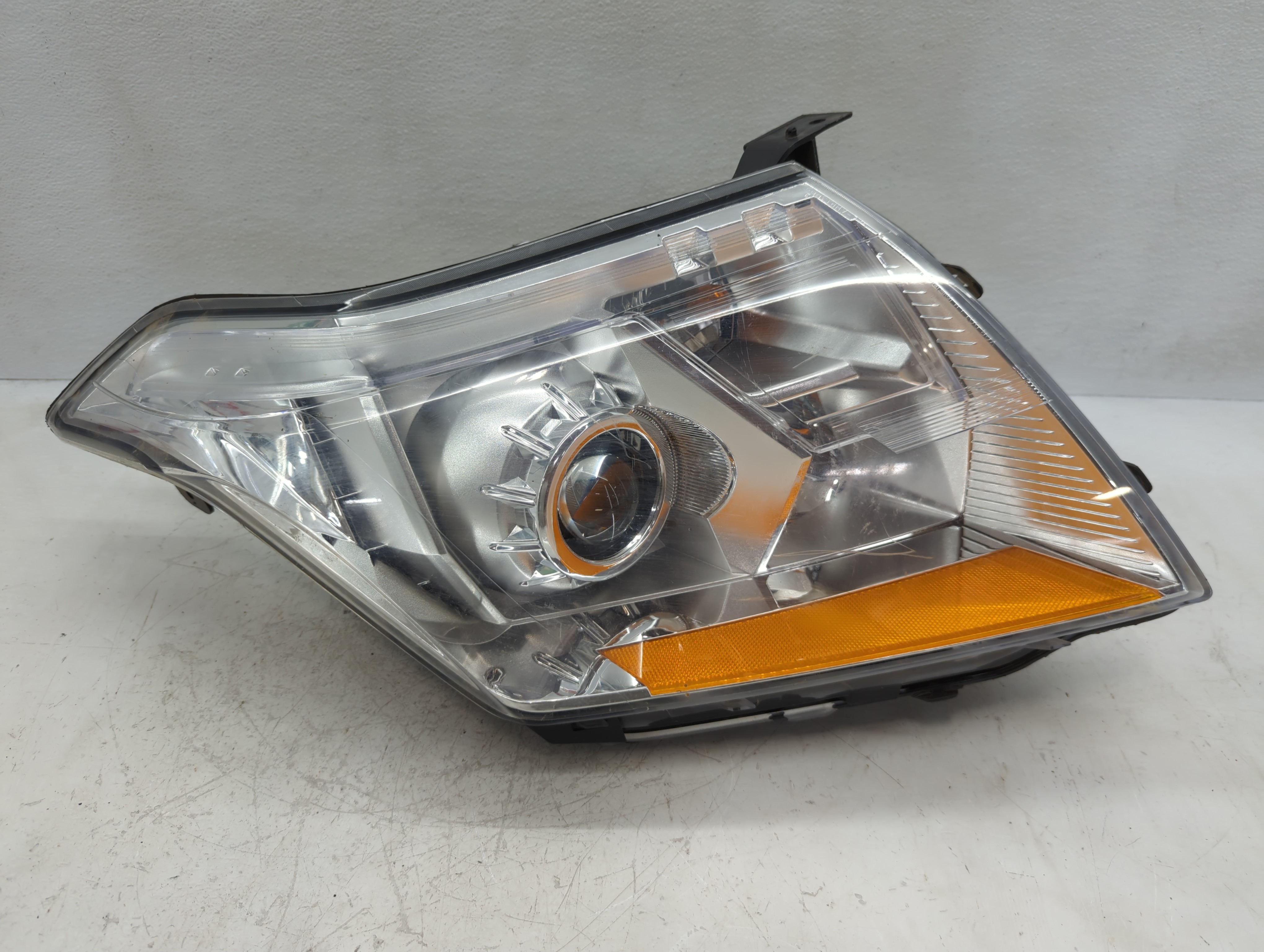 Picture of 2010-2013 Cadillac Srx Driver Left Oem Head Light Headlight Lamp 1117476