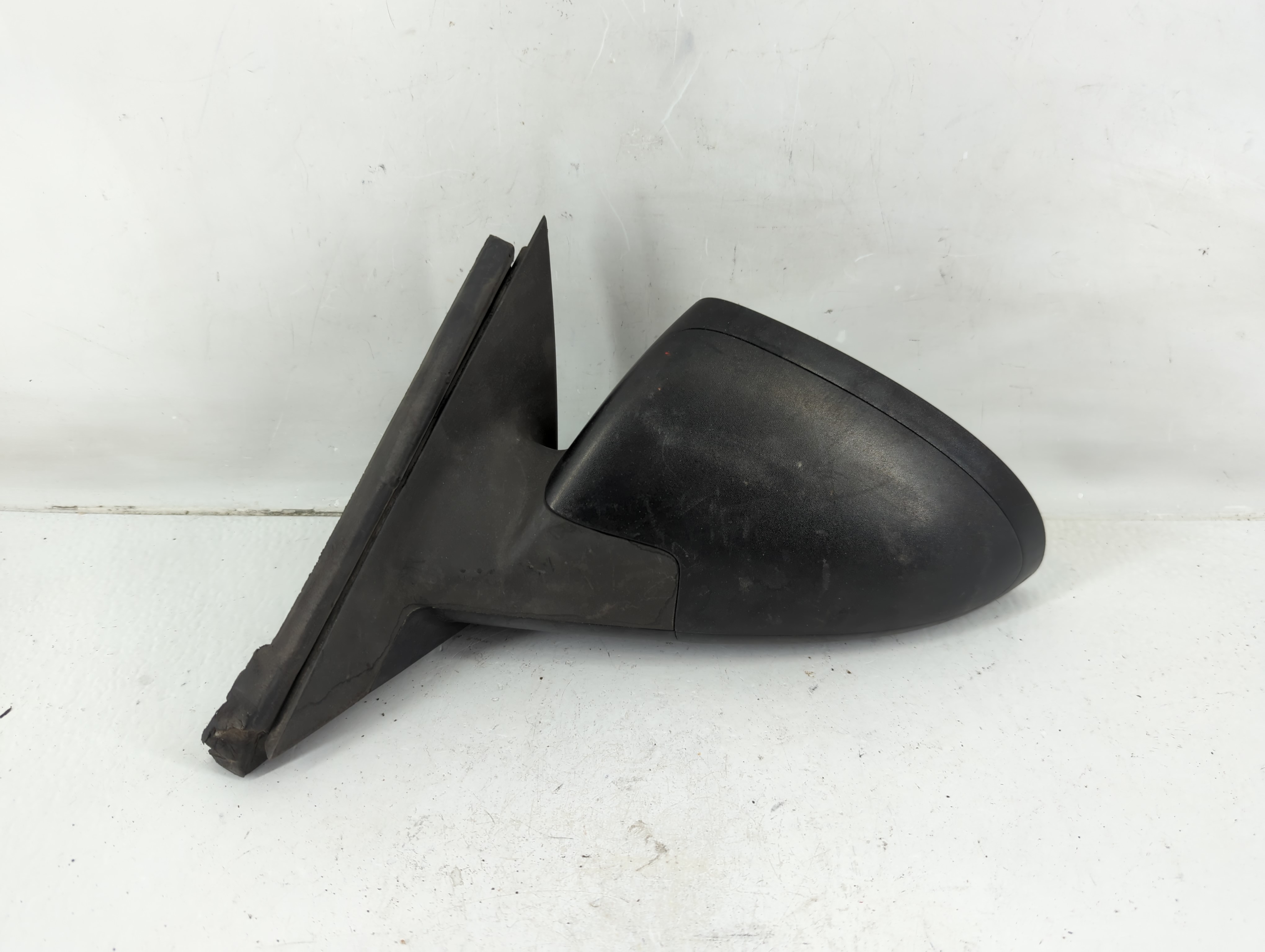 2005-2009 Pontiac G6 Driver Left Side View Power Door Mirror Black 1117505 - Oemusedautoparts1.com
