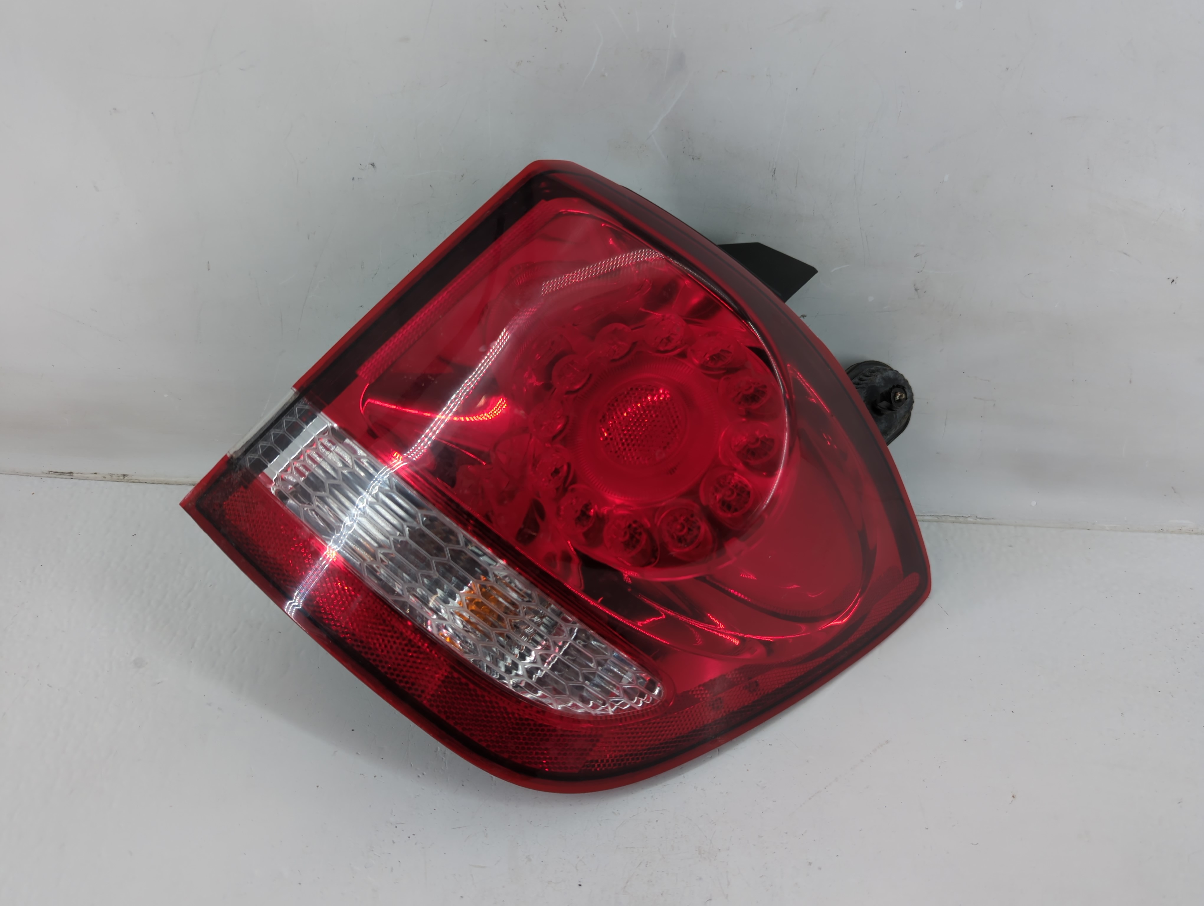 Picture of 2017 Dodge Journey Passenger Right Side Tail Light Taillight Oem 1117527