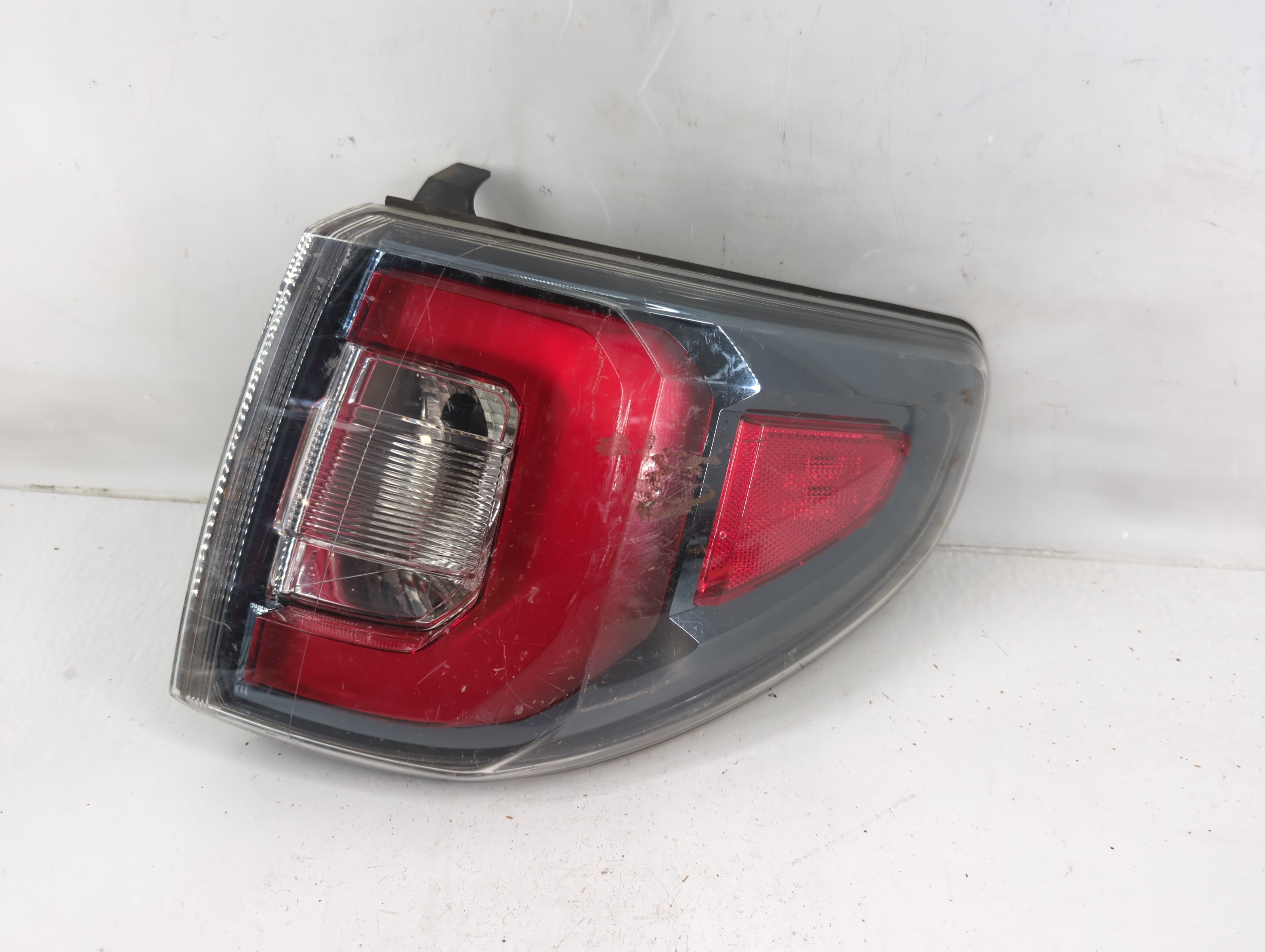 2013-2017 Gmc Acadia Passenger Right Side Tail Light Taillight Oem 1117534 - Oemusedautoparts1.com
