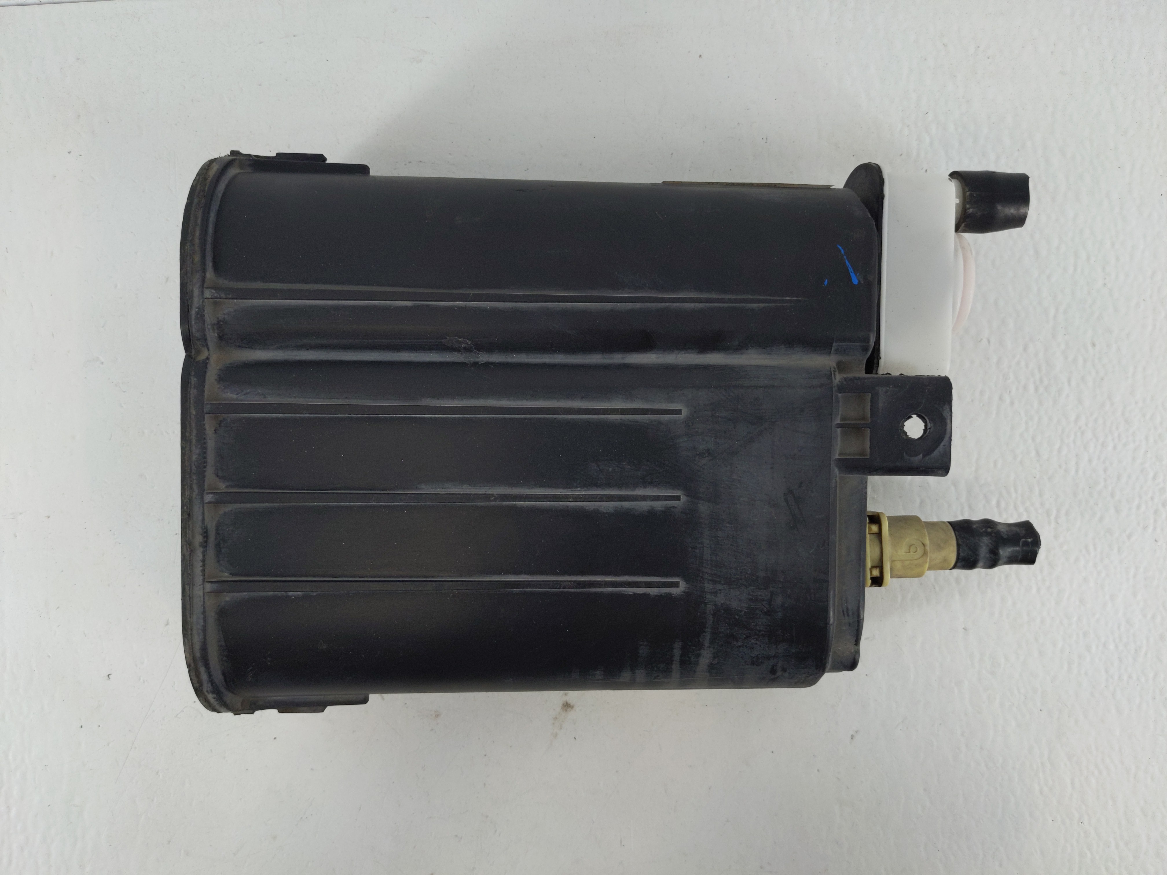 Picture of 2007 Dodge Nitro Fuel Vapor Charcoal Canister 1117536