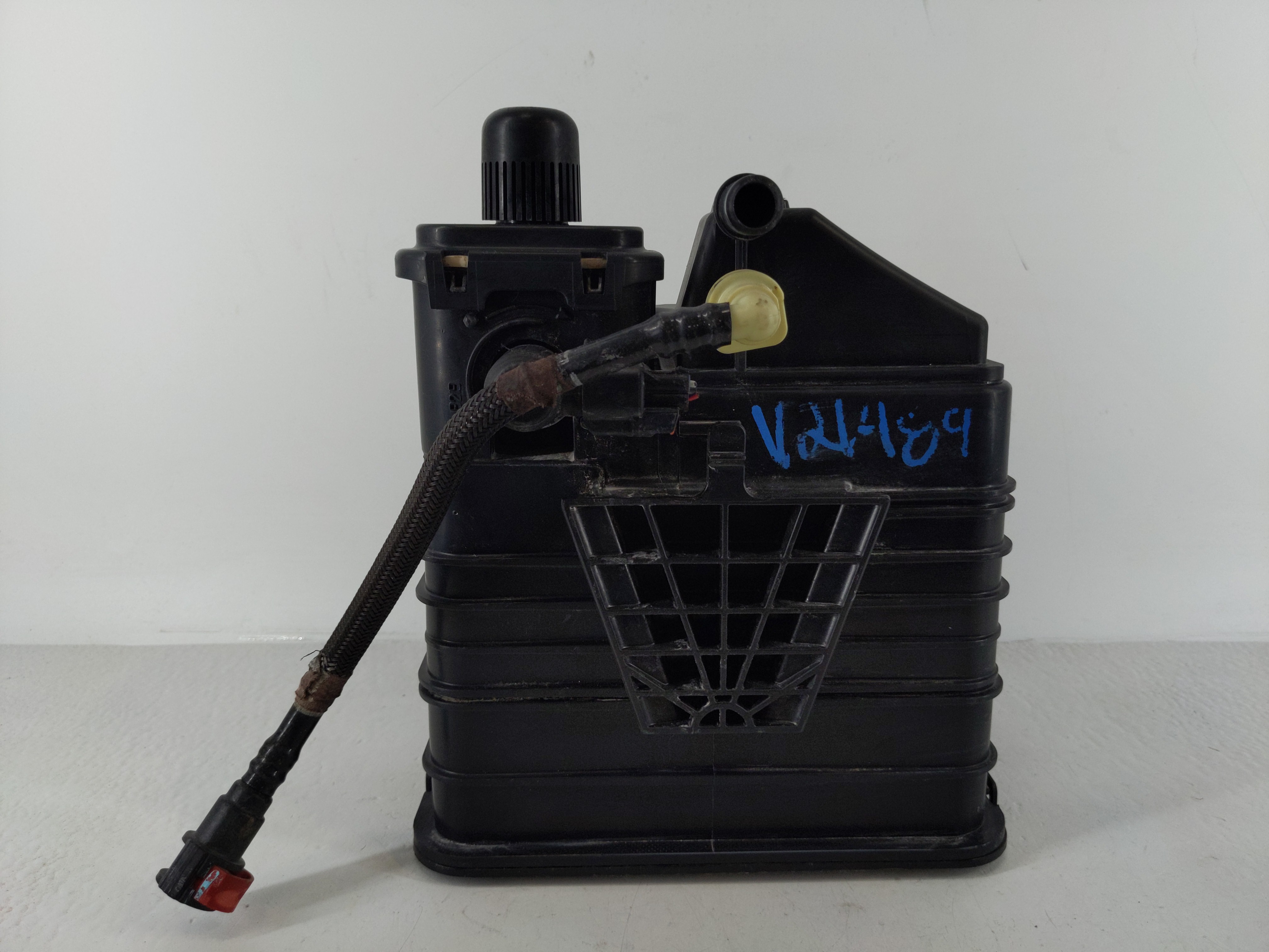2016 Chevrolet Cruze Fuel Vapor Charcoal Canister 1117559 - Oemusedautoparts1.com