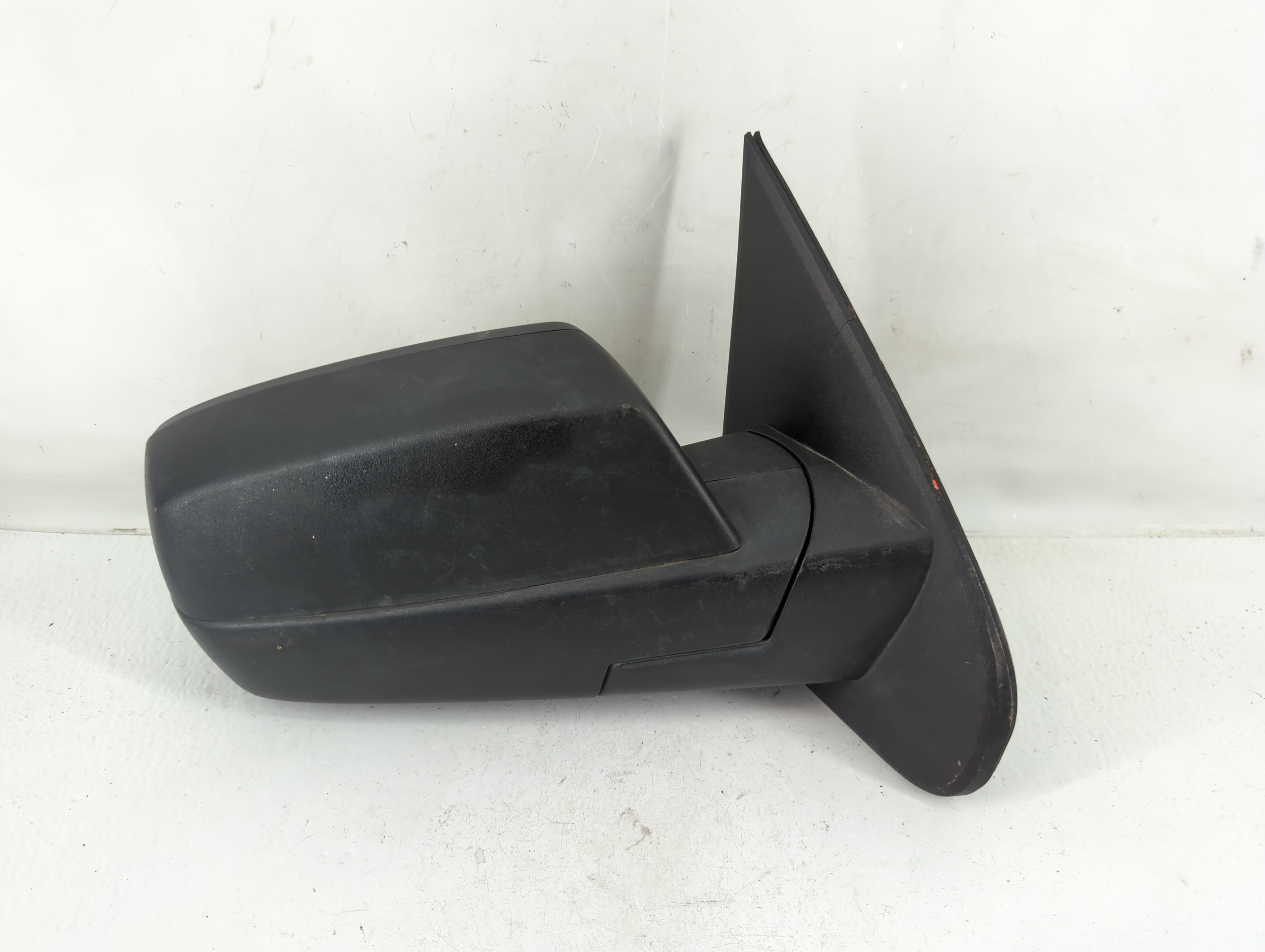 2015 Chevrolet Silverado 2500 Passenger Right Side View Power Door Mirror 1117561 - Oemusedautoparts1.com