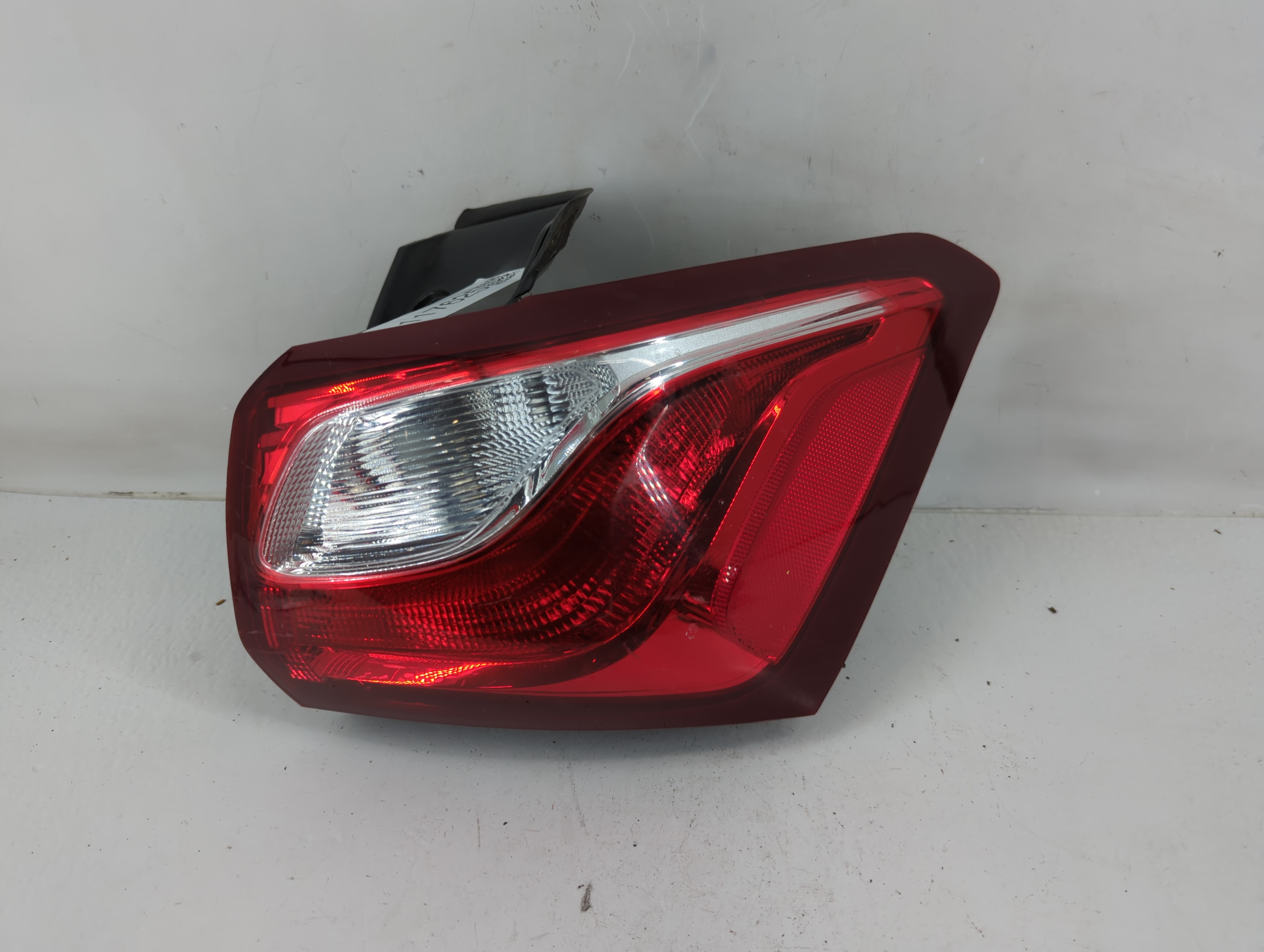 2018 Chevrolet Equinox Passenger Right Side Tail Light Taillight Oem 1117625 - Oemusedautoparts1.com