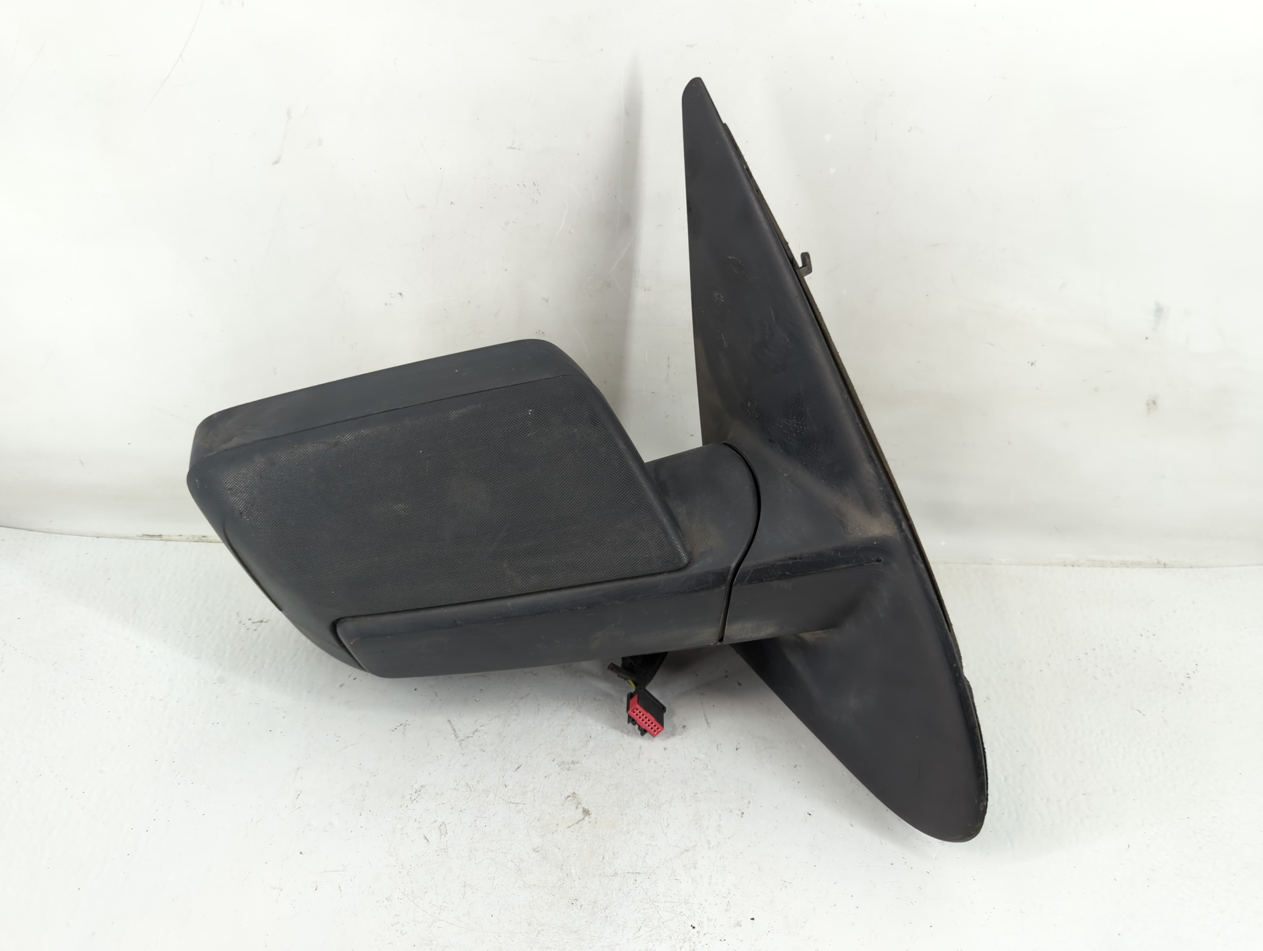 2007 Ford Expedition Passenger Right Side View Power Door Mirror Black 1117635 - Oemusedautoparts1.com