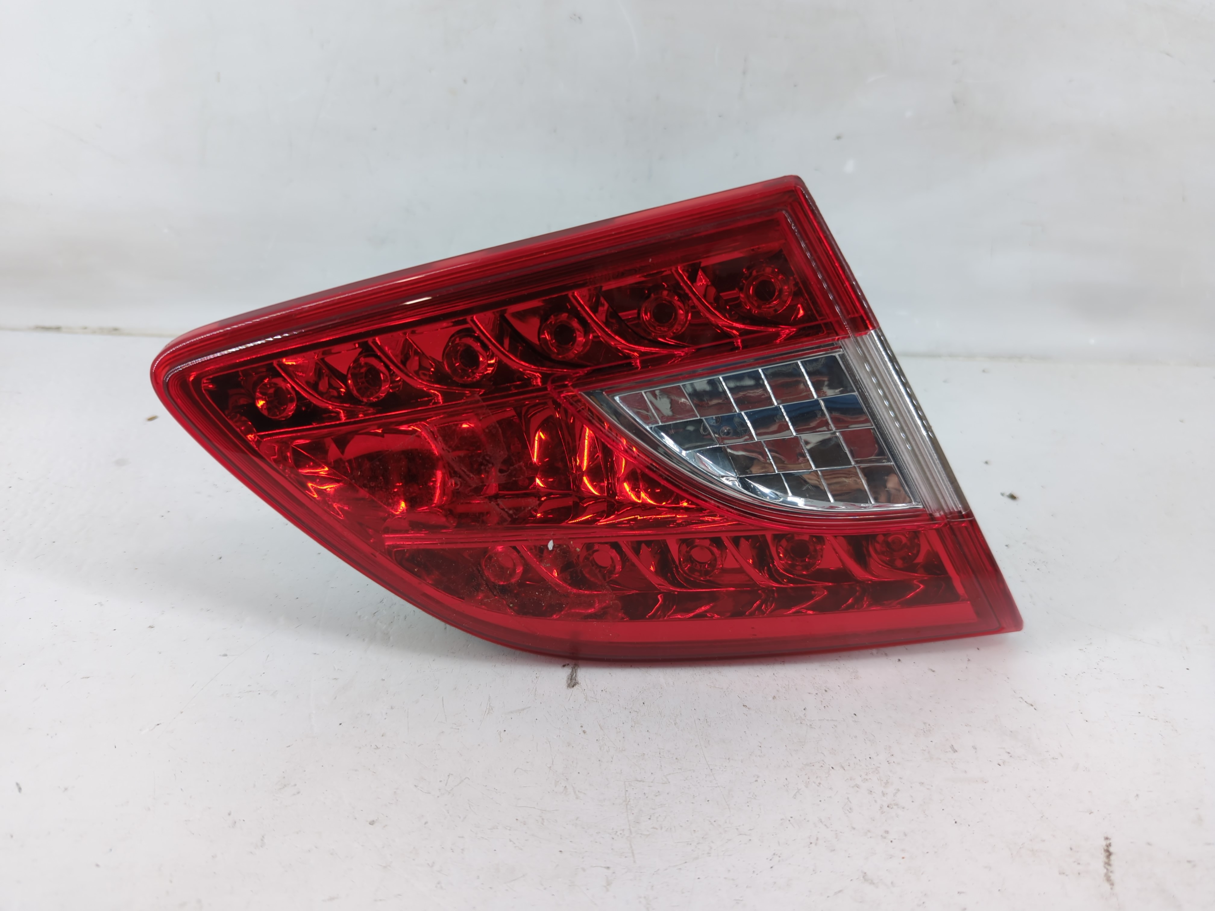 Picture of 2013-2015 Nissan Sentra Driver Left Side Tail Light Taillight Oem 1117647