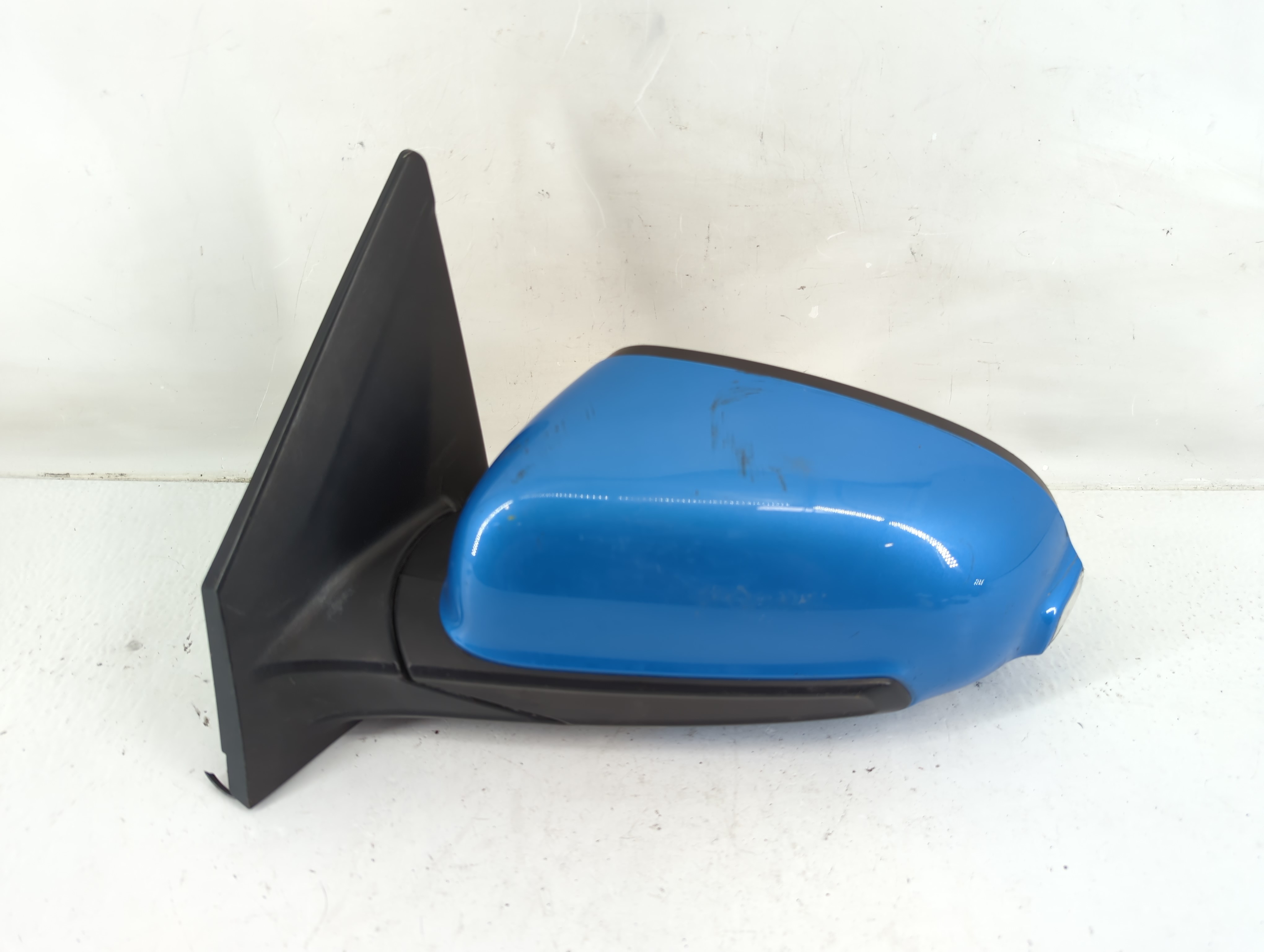 Picture of 2018-2021 Hyundai Kona Driver Left Side View Power Door Mirror Blue 1117685