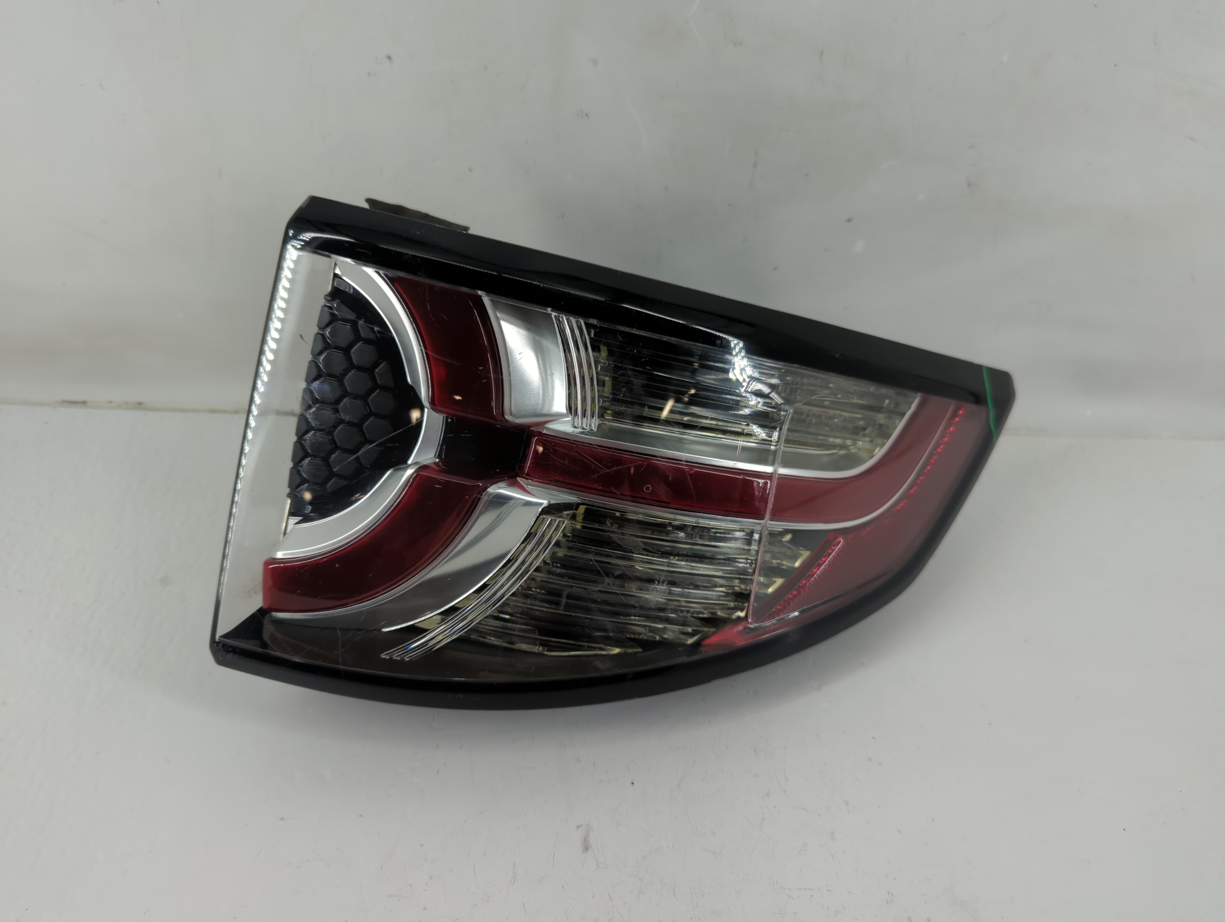 Picture of 2015 Land Rover Discovery Sport Passenger Right Side Tail Light Taillight Oem 1117707