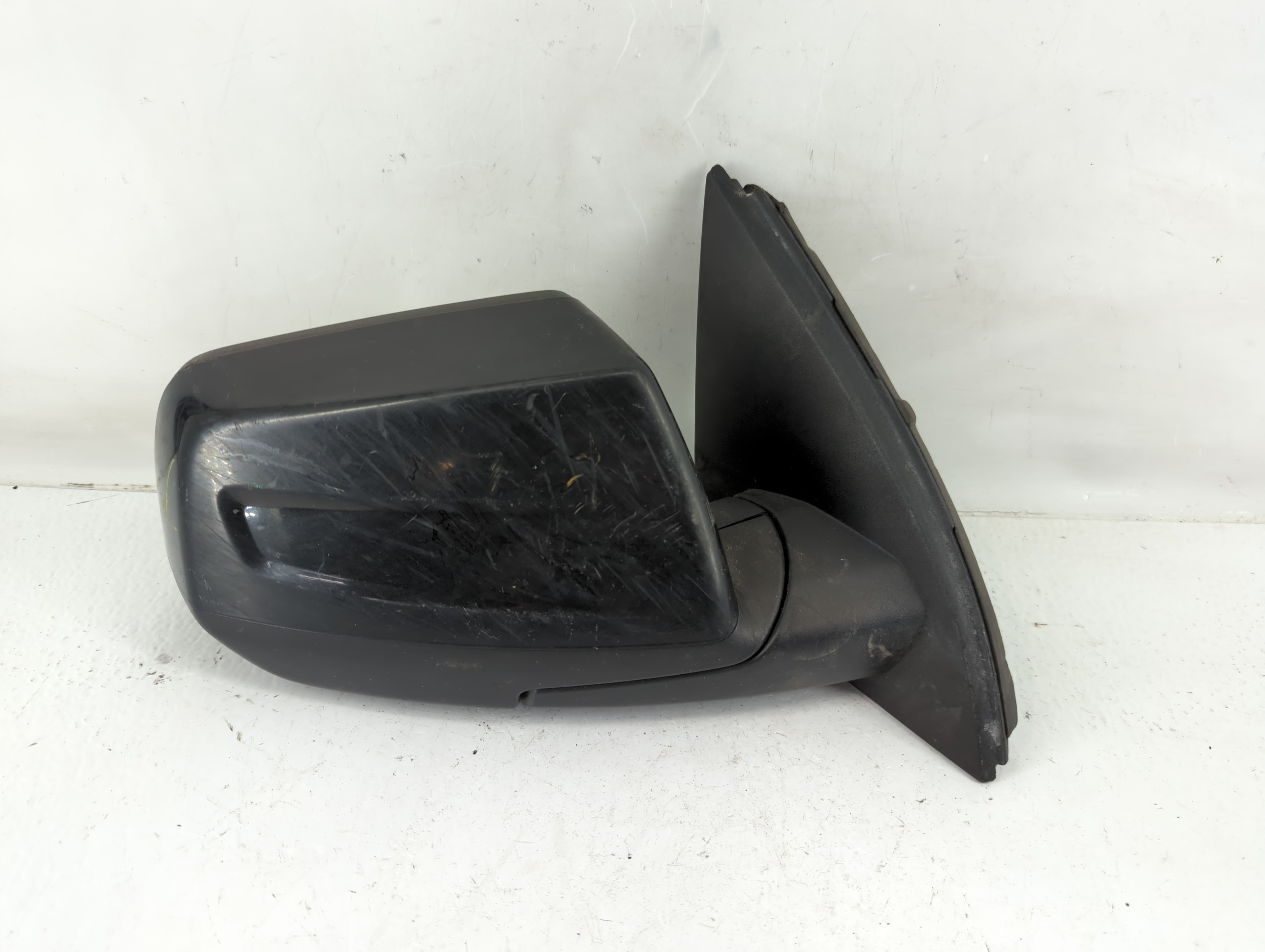 2017-2019 Gmc Acadia Passenger Right Side View Power Door Mirror Black 1117724 - Oemusedautoparts1.com
