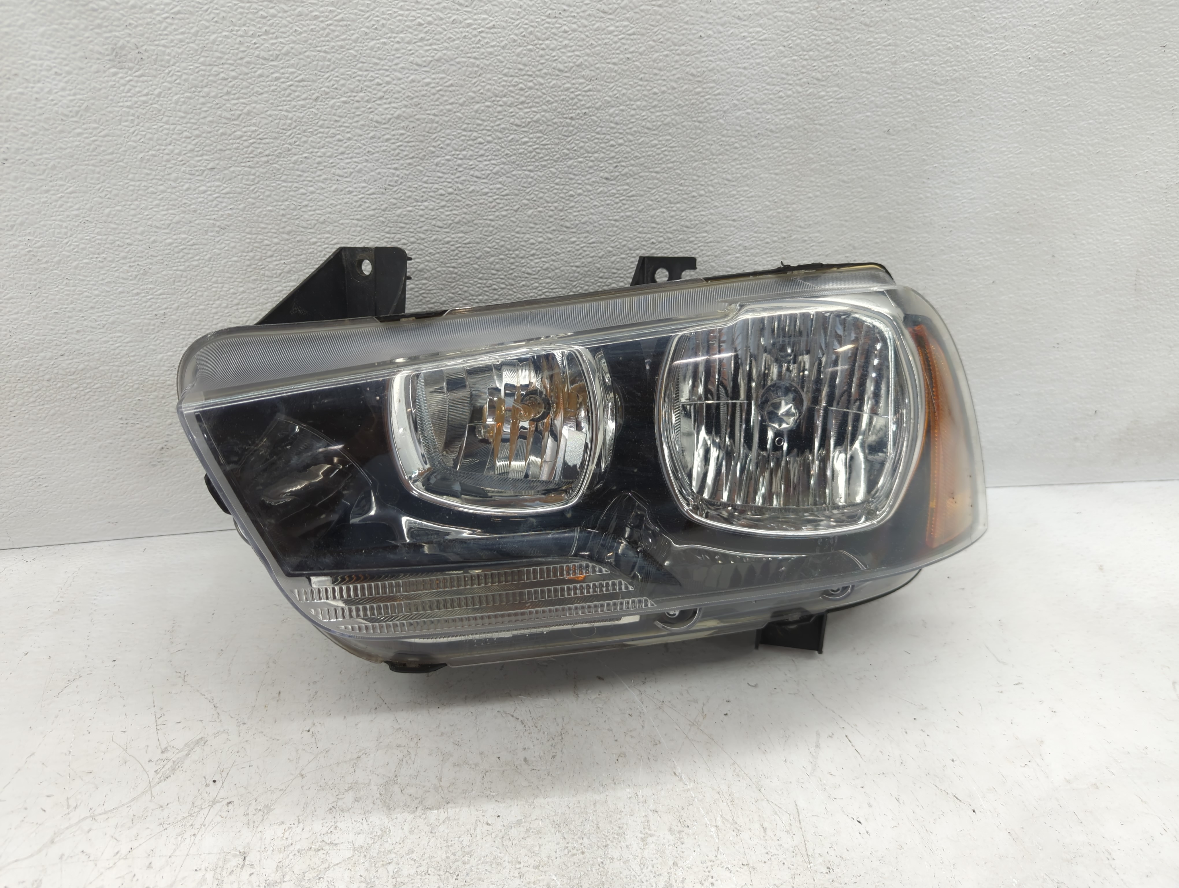 Picture of 2011-2014 Dodge Charger Driver Left Oem Head Light Headlight Lamp 1117738