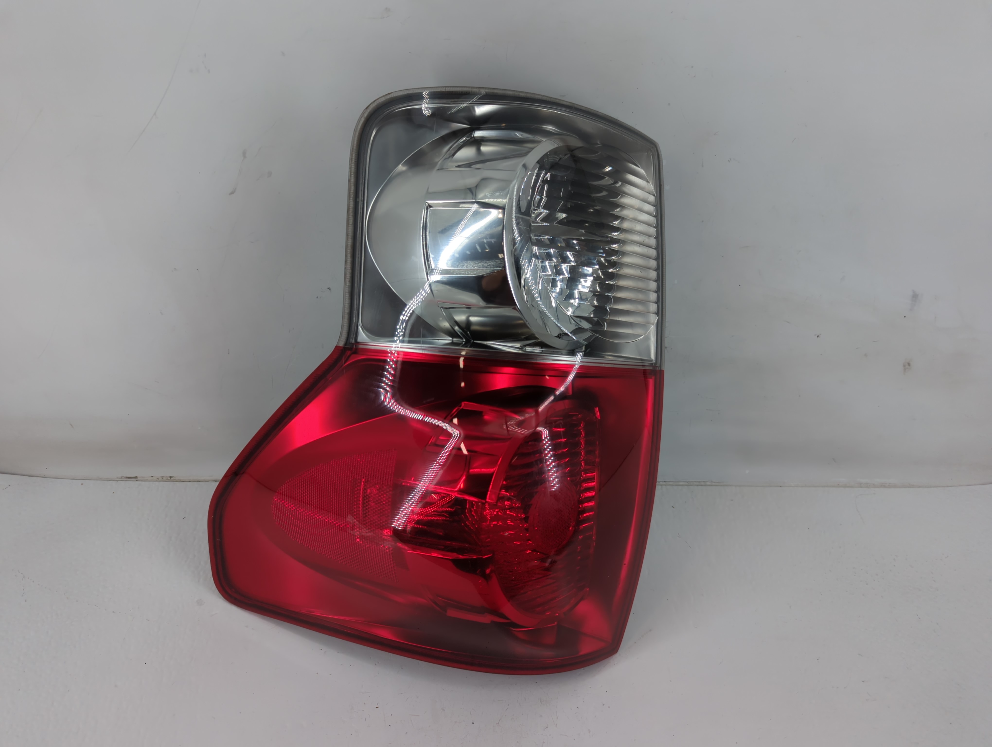 2007-2009 Toyota Tundra Passenger Right Side Tail Light Taillight Oem 1117743 - Oemusedautoparts1.com