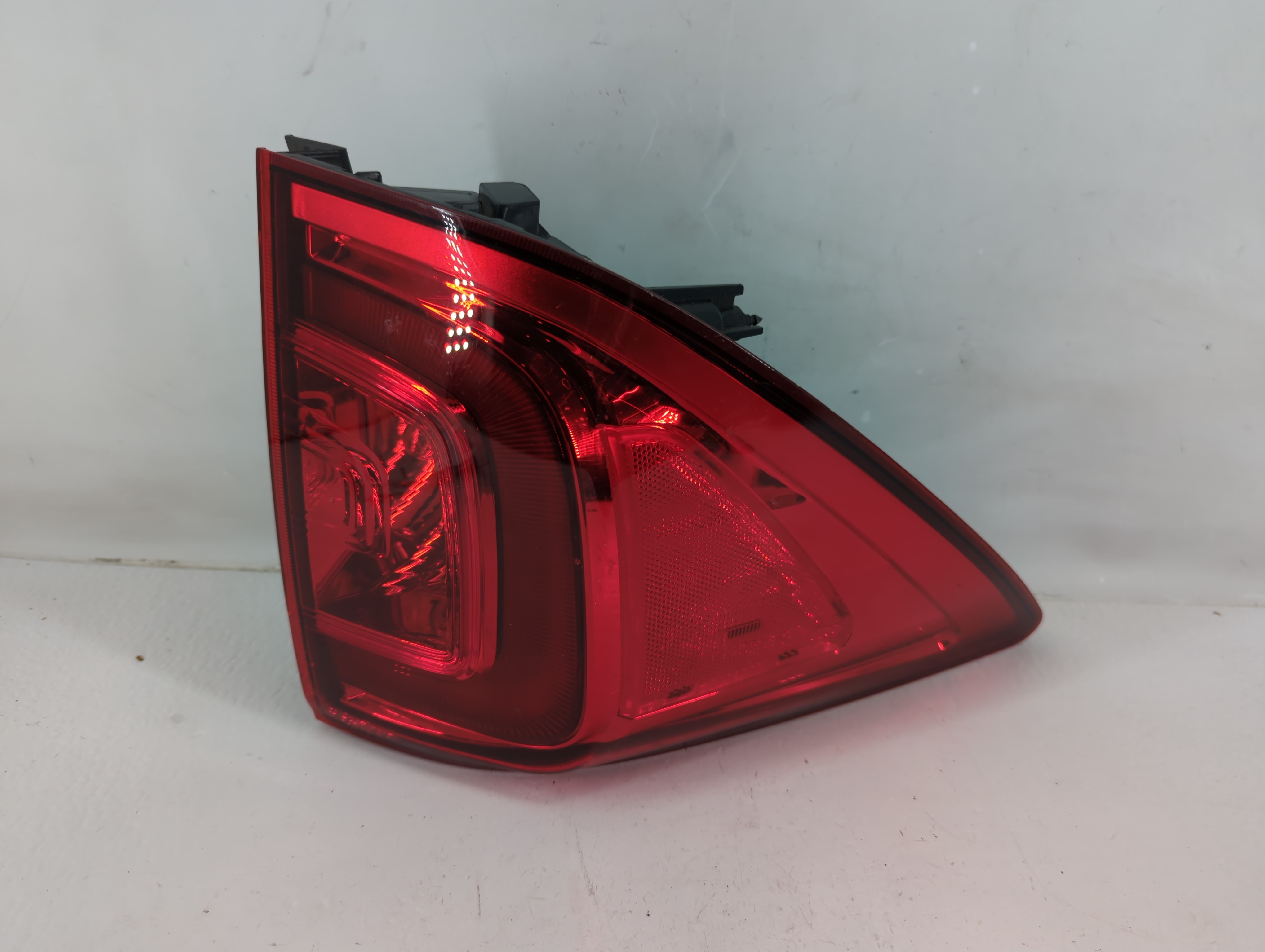 2017 Honda Pilot Driver Left Side Tail Light Taillight Oem 1117748 - Oemusedautoparts1.com
