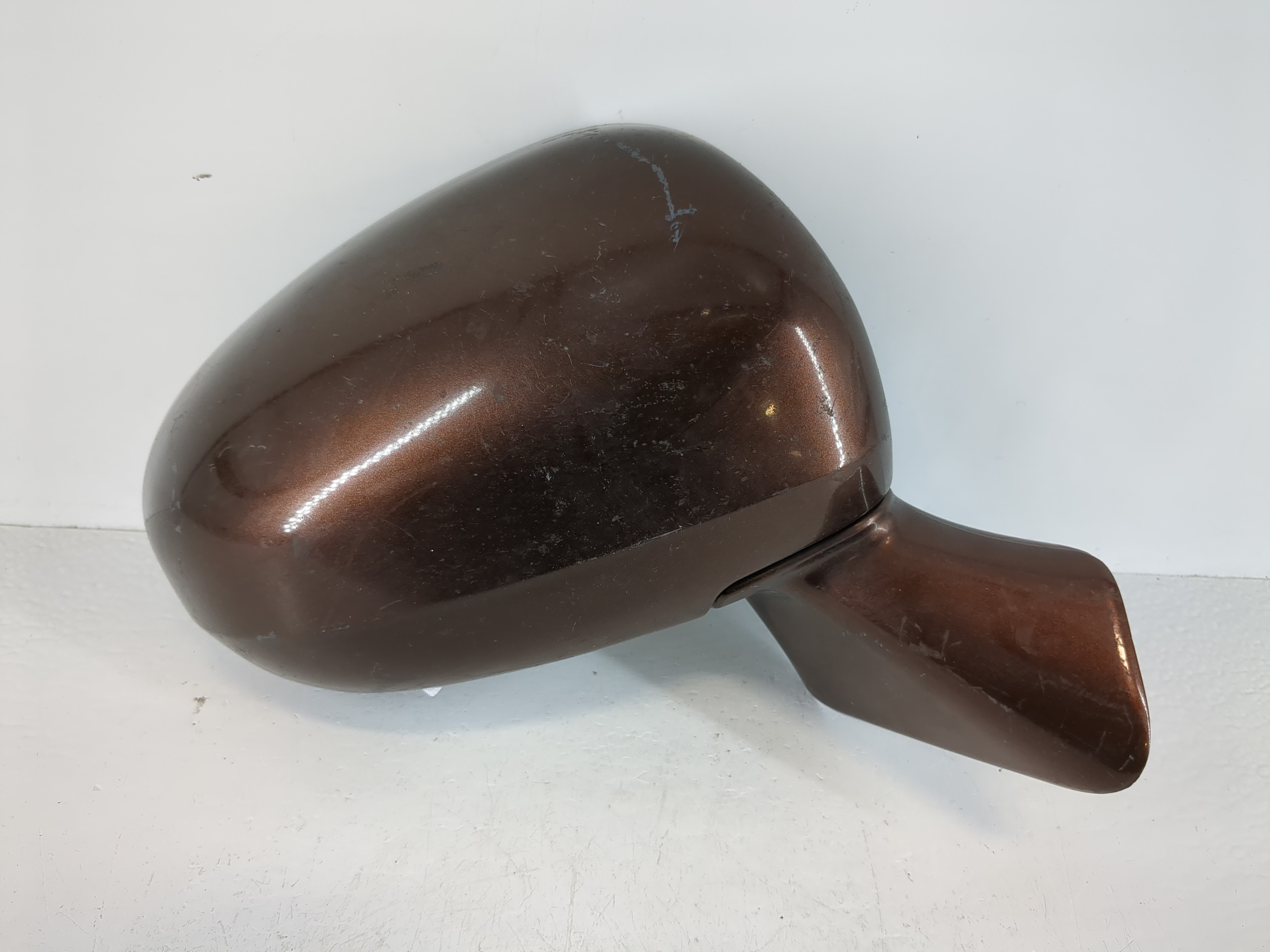 2009-2012 Toyota Venza Passenger Right Side View Power Door Mirror Brown 1117805 - Oemusedautoparts1.com