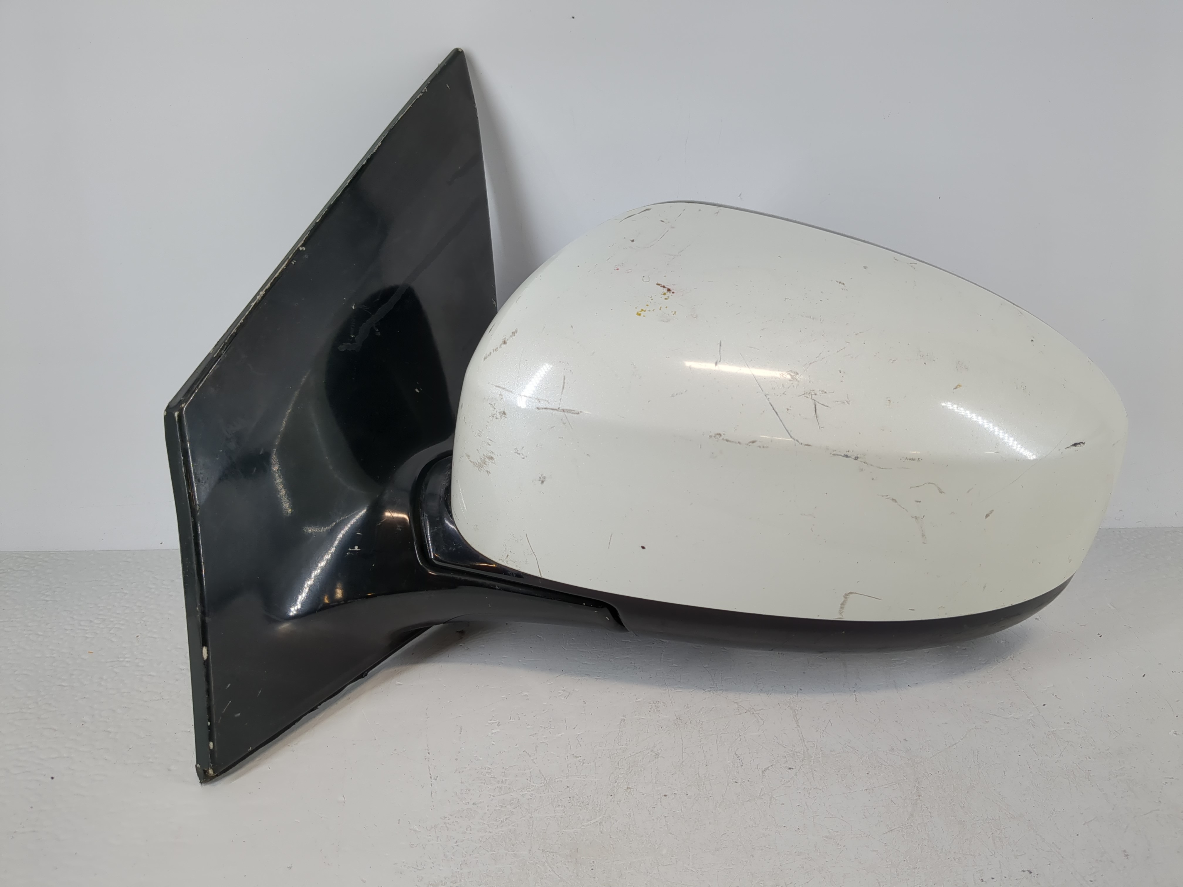 Picture of 2009-2014 Nissan Murano Driver Left Side View Power Door Mirror White 1117819