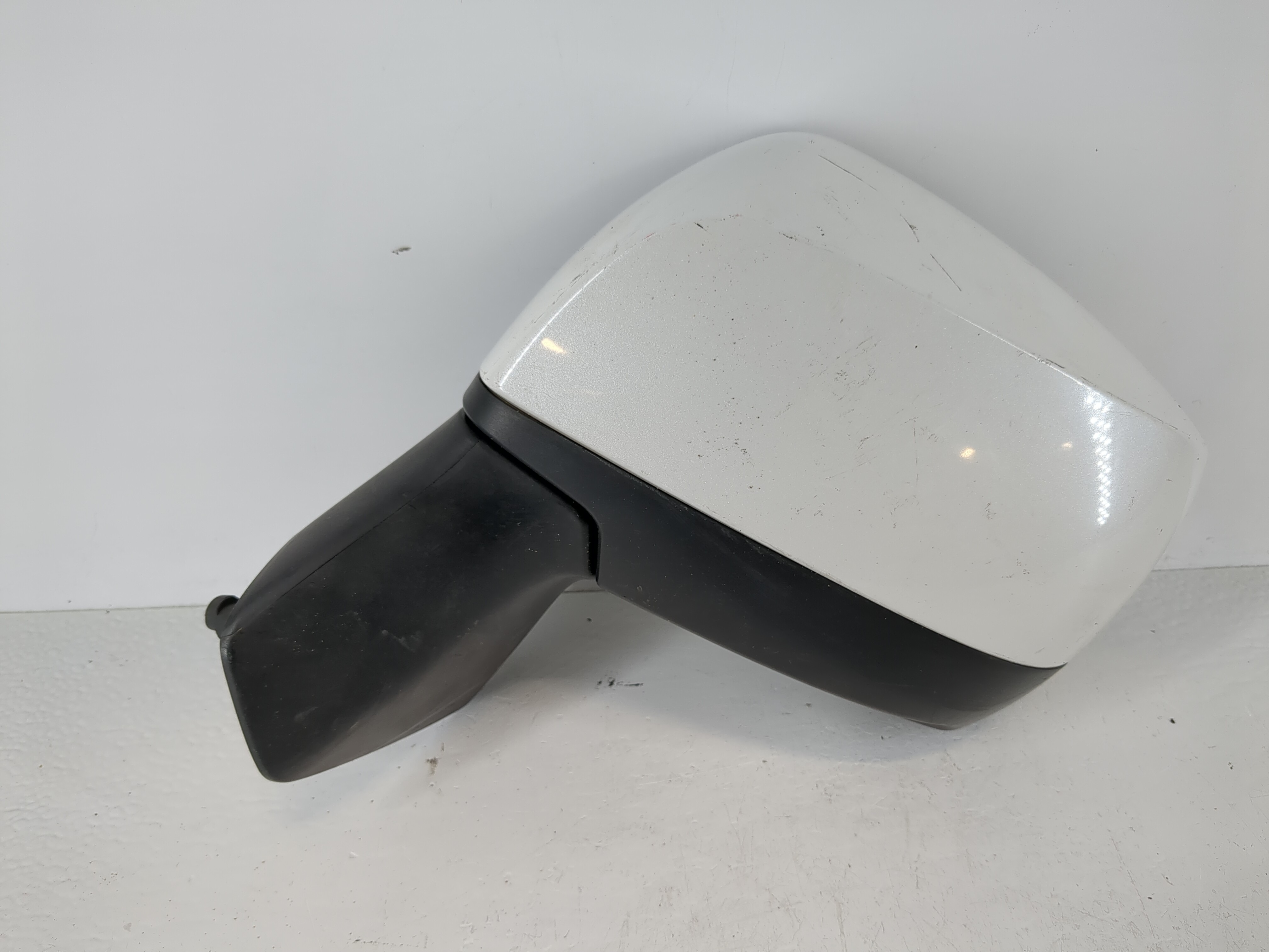 Picture of 2016 Subaru Forester Driver Left Side View Power Door Mirror White 1117822