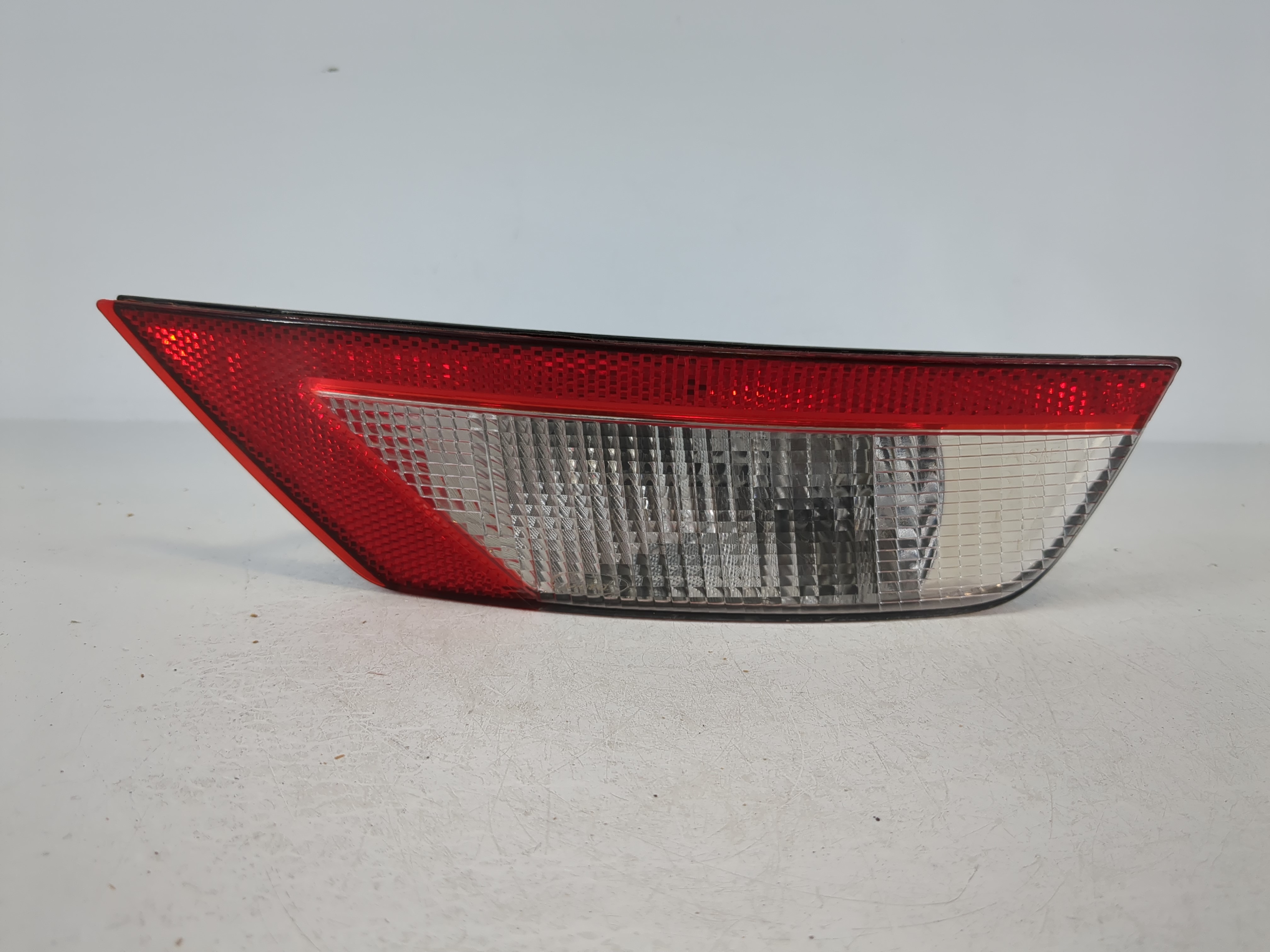 2018-2022 Ford Ecosport Passenger Right Side Tail Light Taillight Oem 1117901 - Oemusedautoparts1.com
