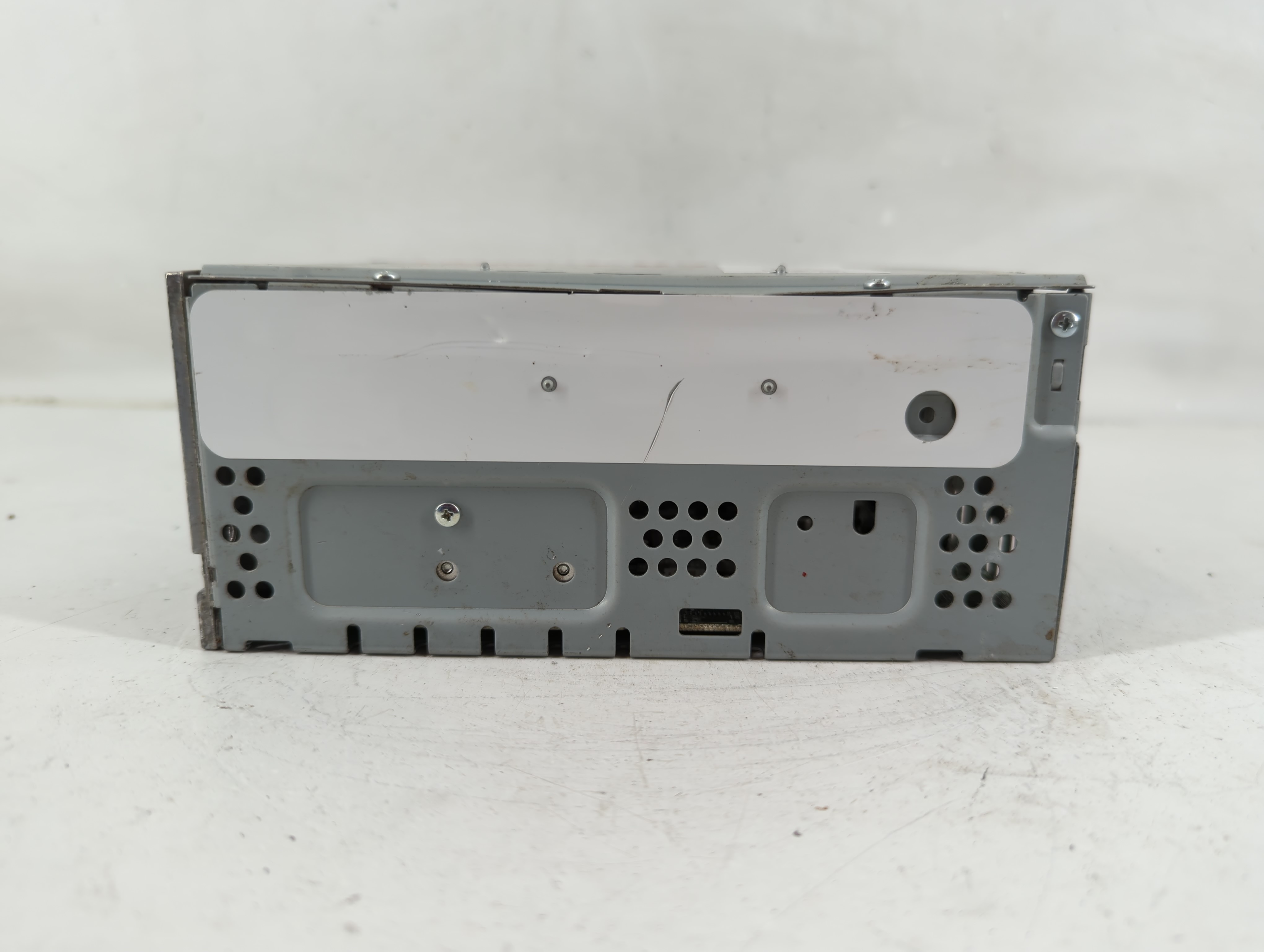 2019-2020 Ford Fusion Am Fm Cd Player Radio Receiver 1117922 - Oemusedautoparts1.com